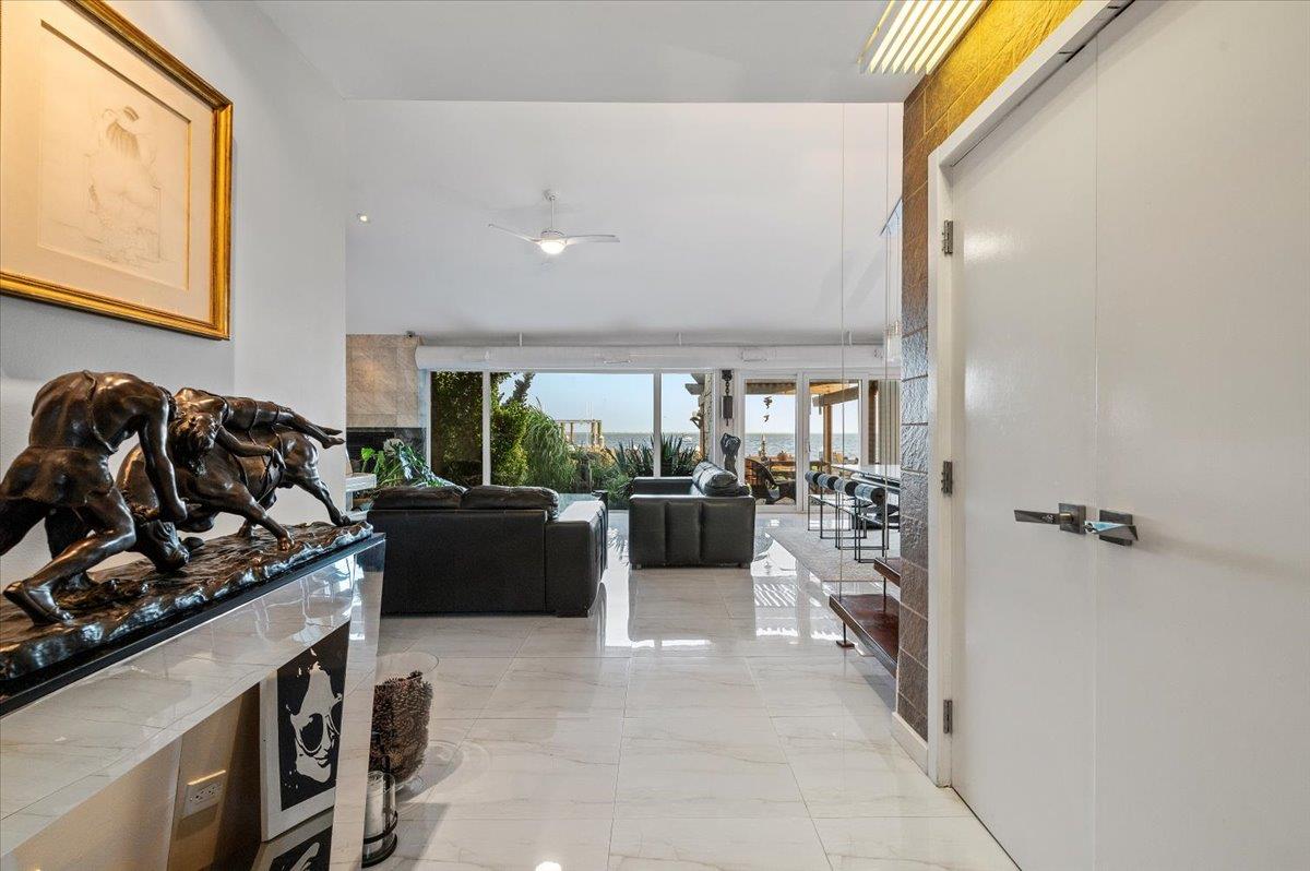 #4 photo, 45 Shore Drive, 東長島 Copiague , NY 11726