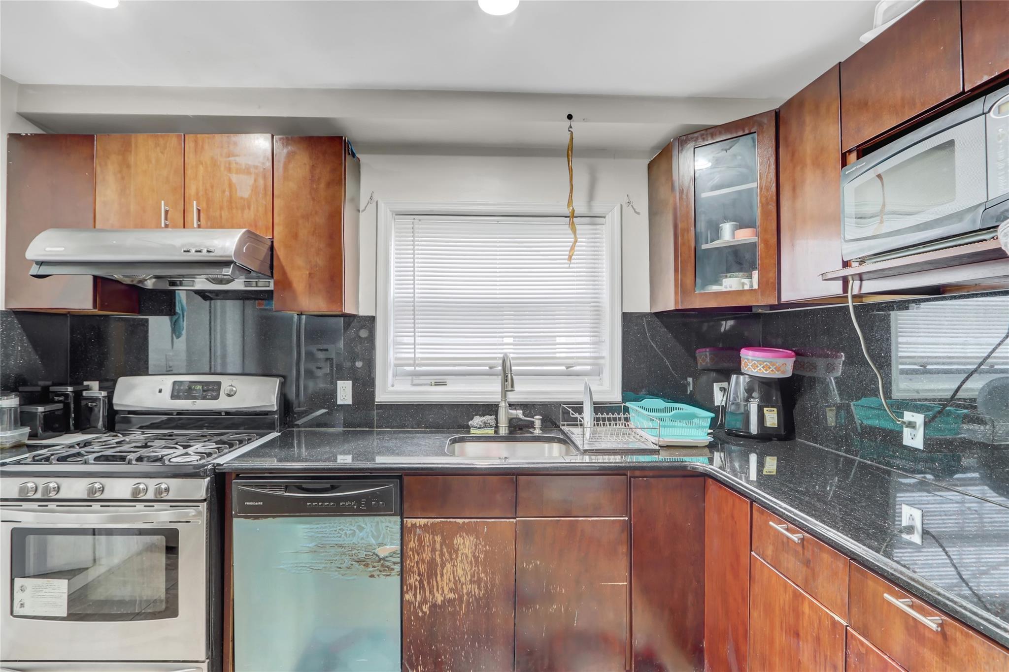 #13 photo, 83-14 169TH STREET, クイーンズ区 Jamaica , NY 11432