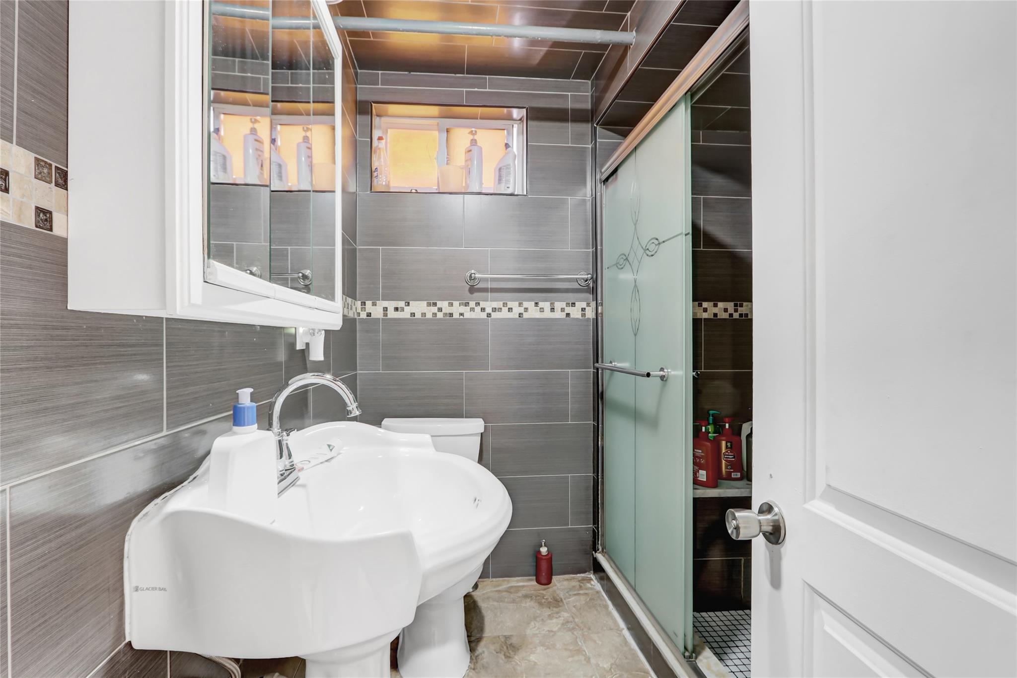 #19 photo, 83-14 169TH STREET, クイーンズ区 Jamaica , NY 11432