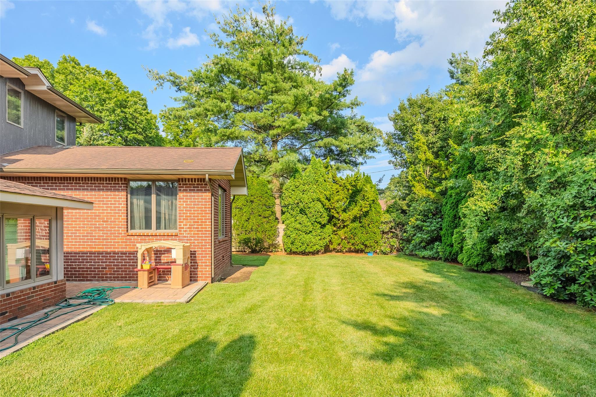 #10 photo, 31 Morris Drive, 長島 塞奧瑟 Syosset , NY 11791