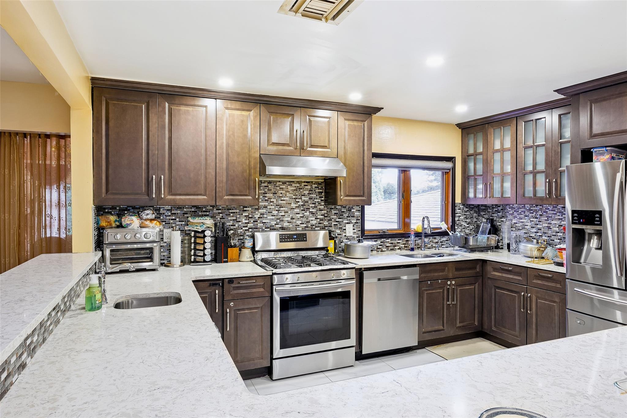 #14 photo, 31 Morris Drive, 長島 塞奧瑟 Syosset , NY 11791