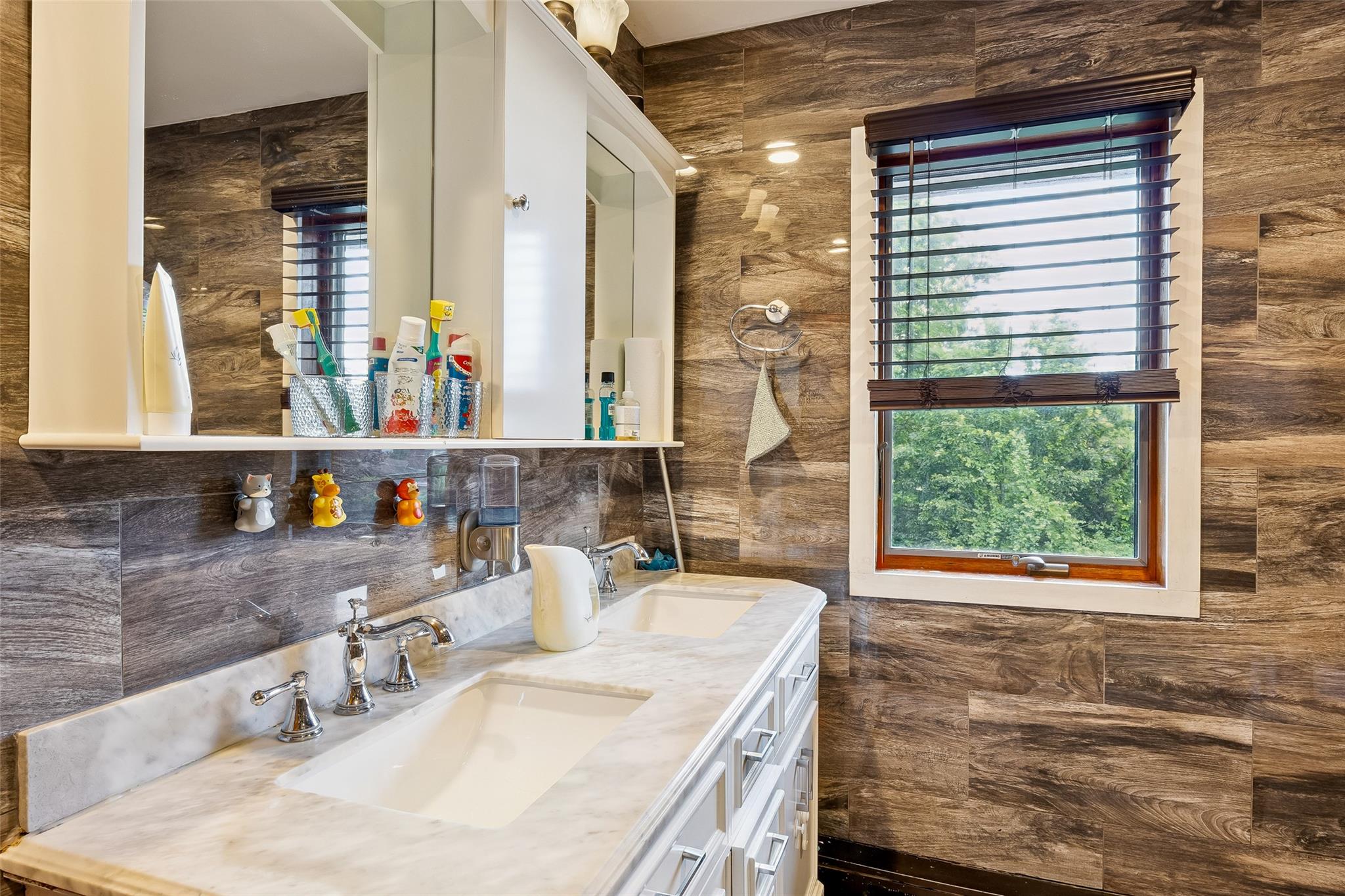 #18 photo, 31 Morris Drive, 長島 塞奧瑟 Syosset , NY 11791