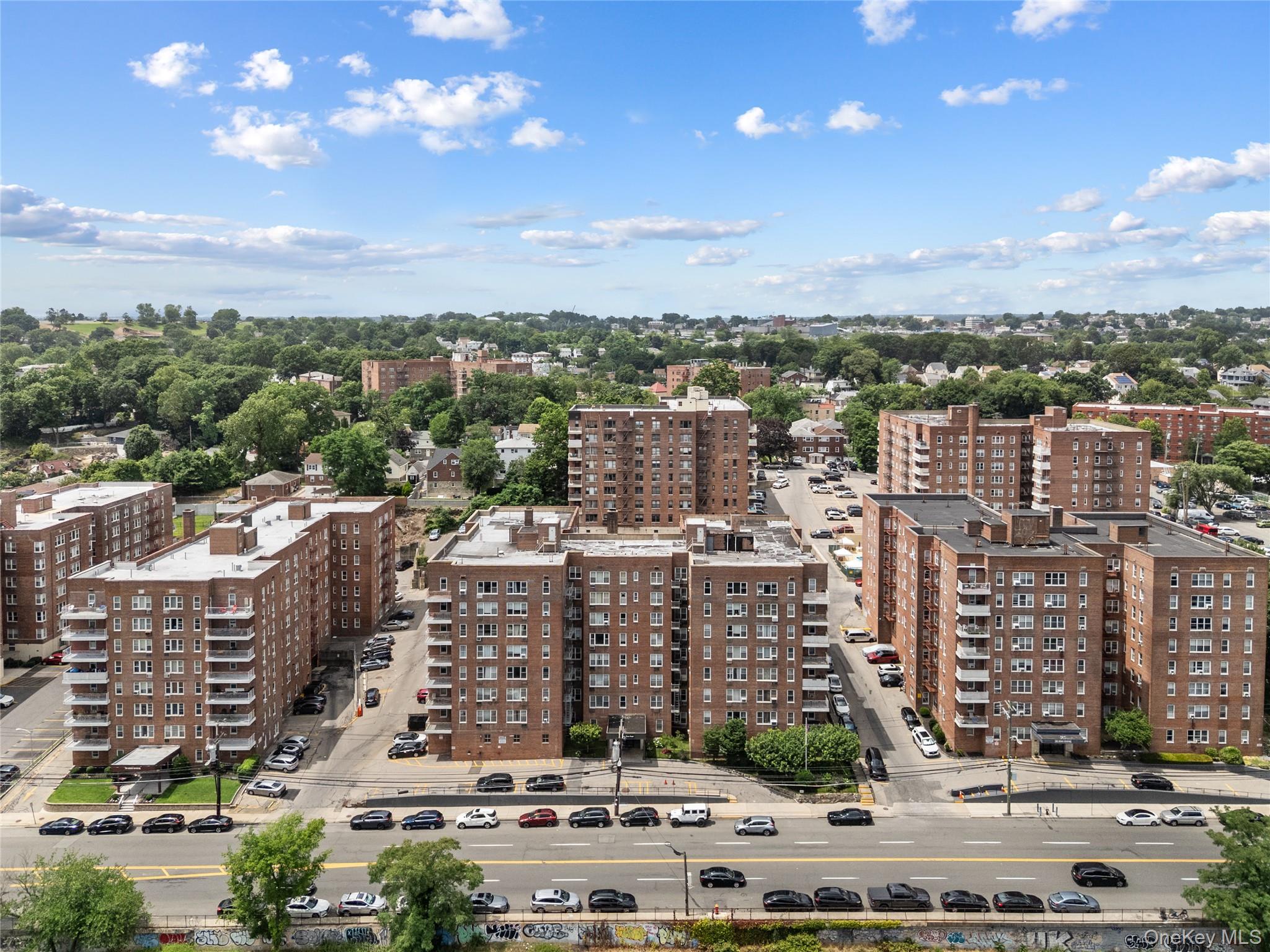 #19 photo, 355 Bronx River Road, Yonkers , NY 10704