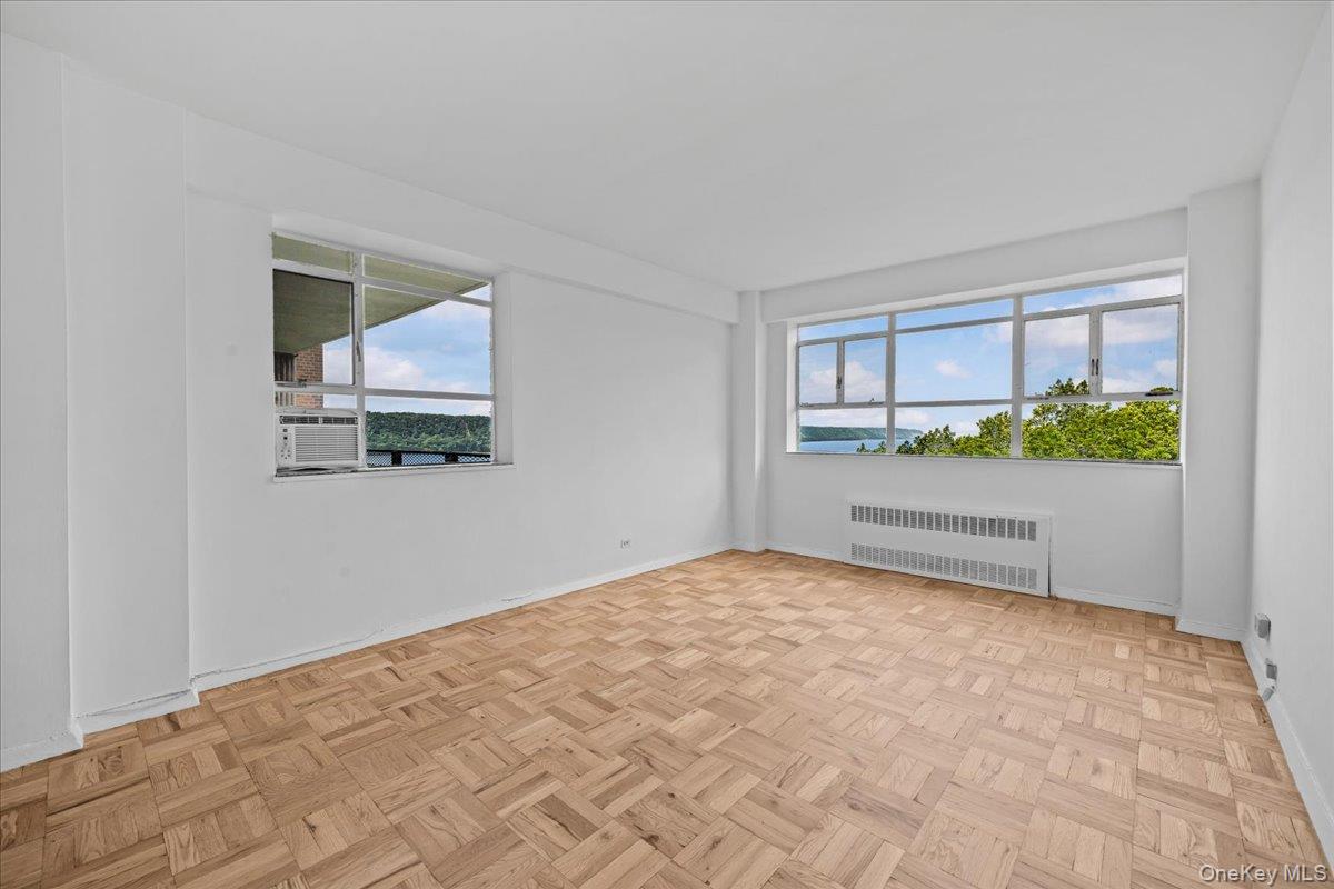 #10 photo, 2727 Palisade Avenue, ブロンクス区 Bronx , NY 10463