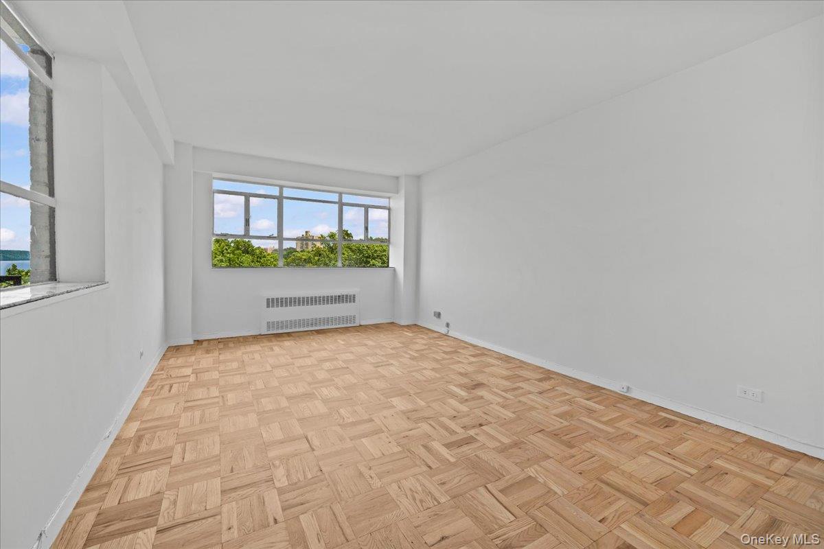 #11 photo, 2727 Palisade Avenue, ブロンクス区 Bronx , NY 10463