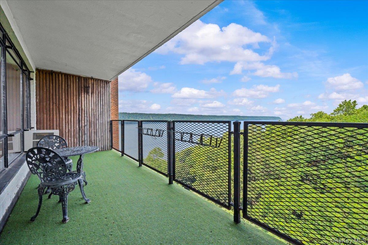 #13 photo, 2727 Palisade Avenue, ブロンクス区 Bronx , NY 10463