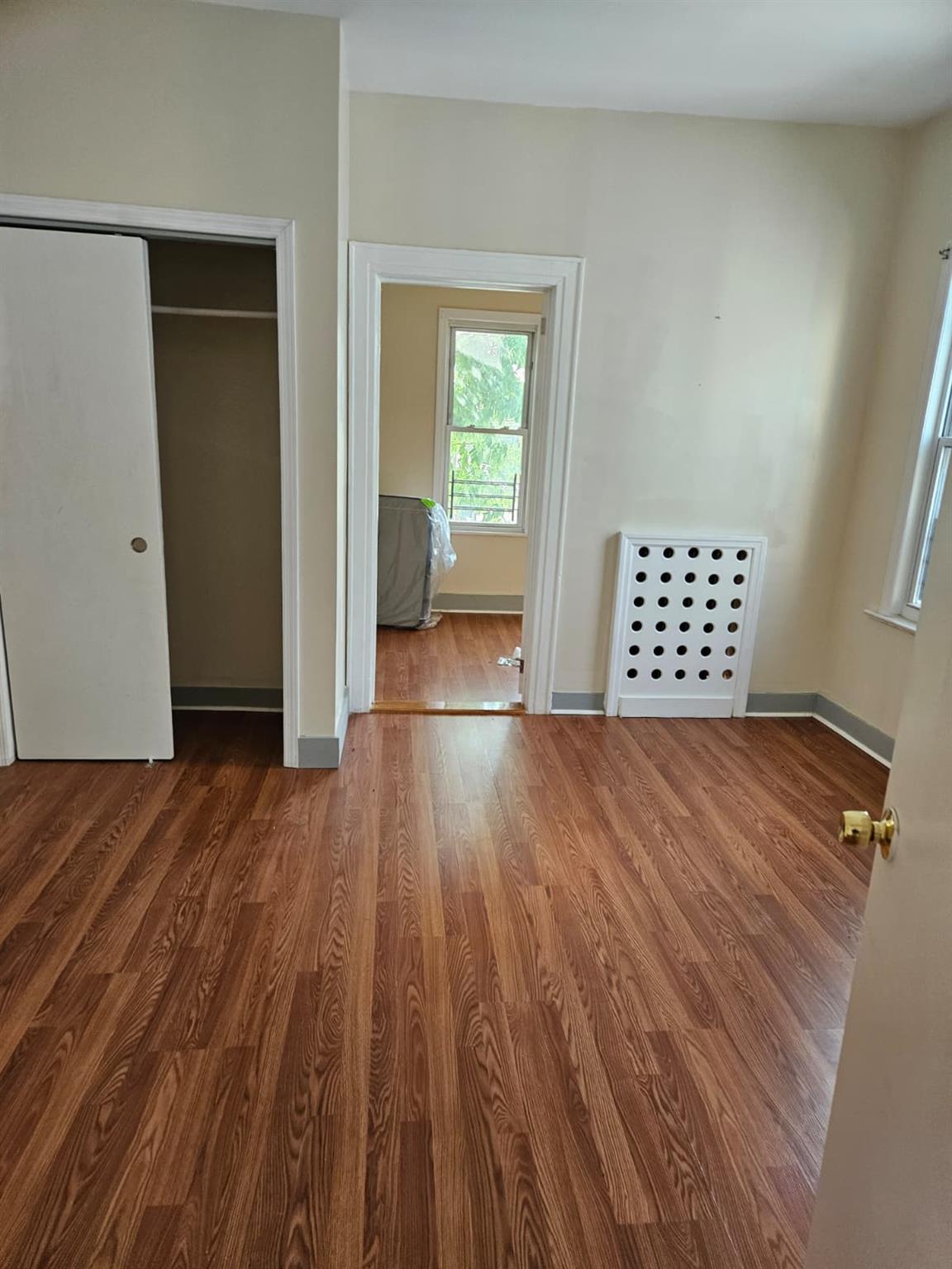 #1 photo, 4334 Barnes Avenue, Bronx , NY 10466