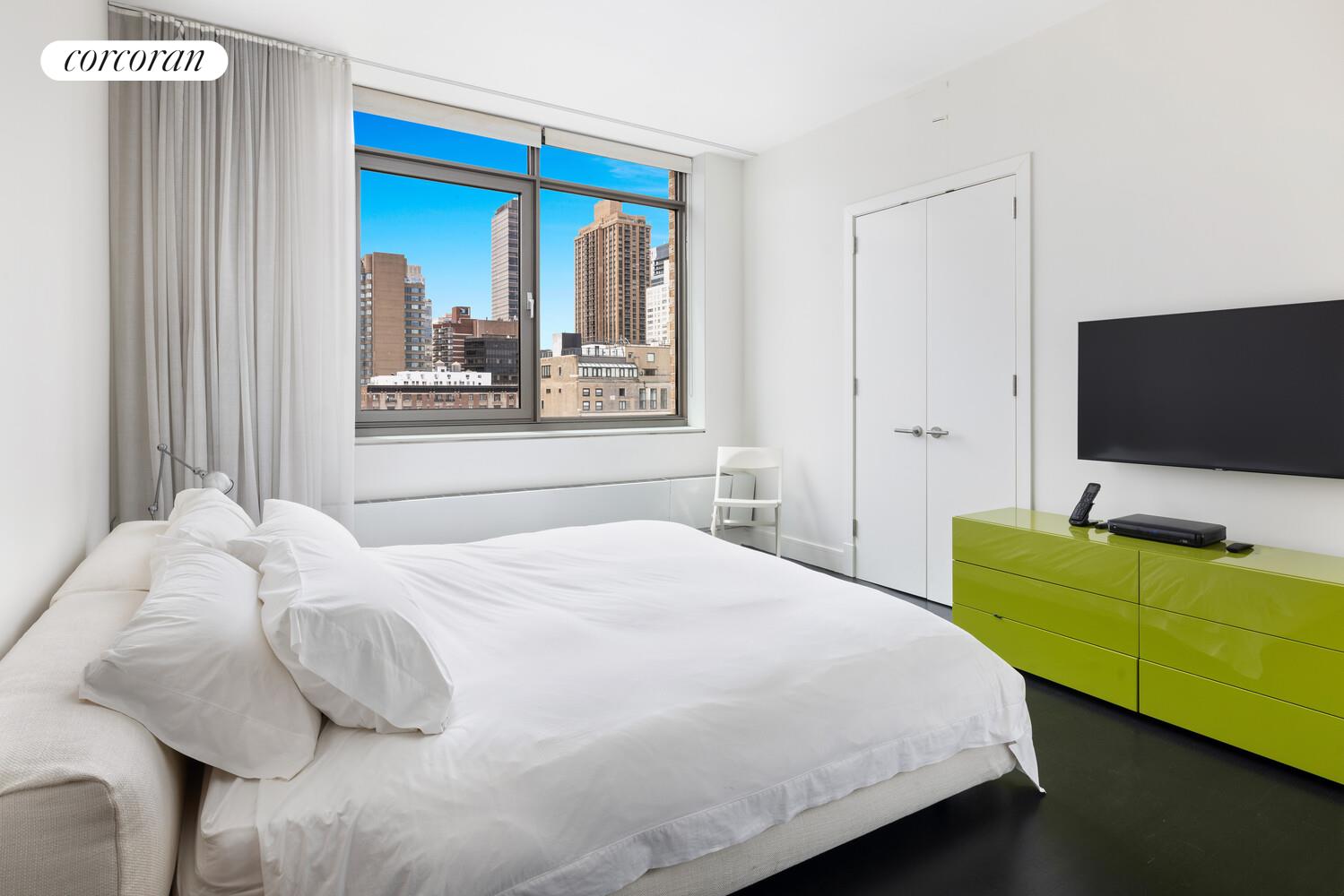 #12 photo, 120 W 72ND Street, マンハッタン Lincoln Square , NY 10023