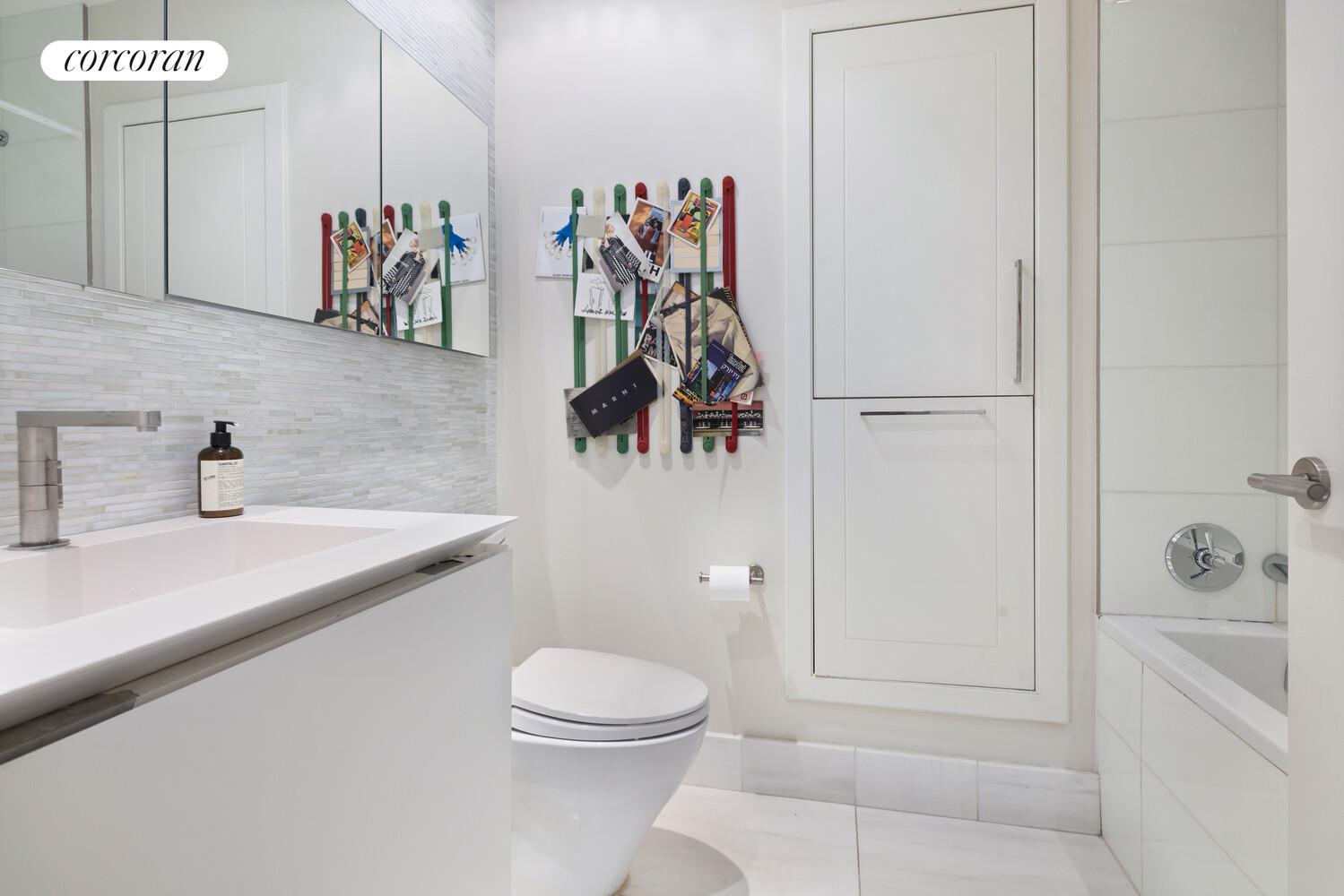 #16 photo, 120 W 72ND Street, マンハッタン Lincoln Square , NY 10023