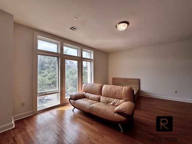 #12 photo, New York City, New York City , NY 10301