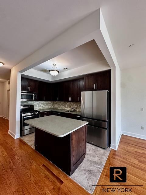 #17 photo, New York City, New York City , NY 10301