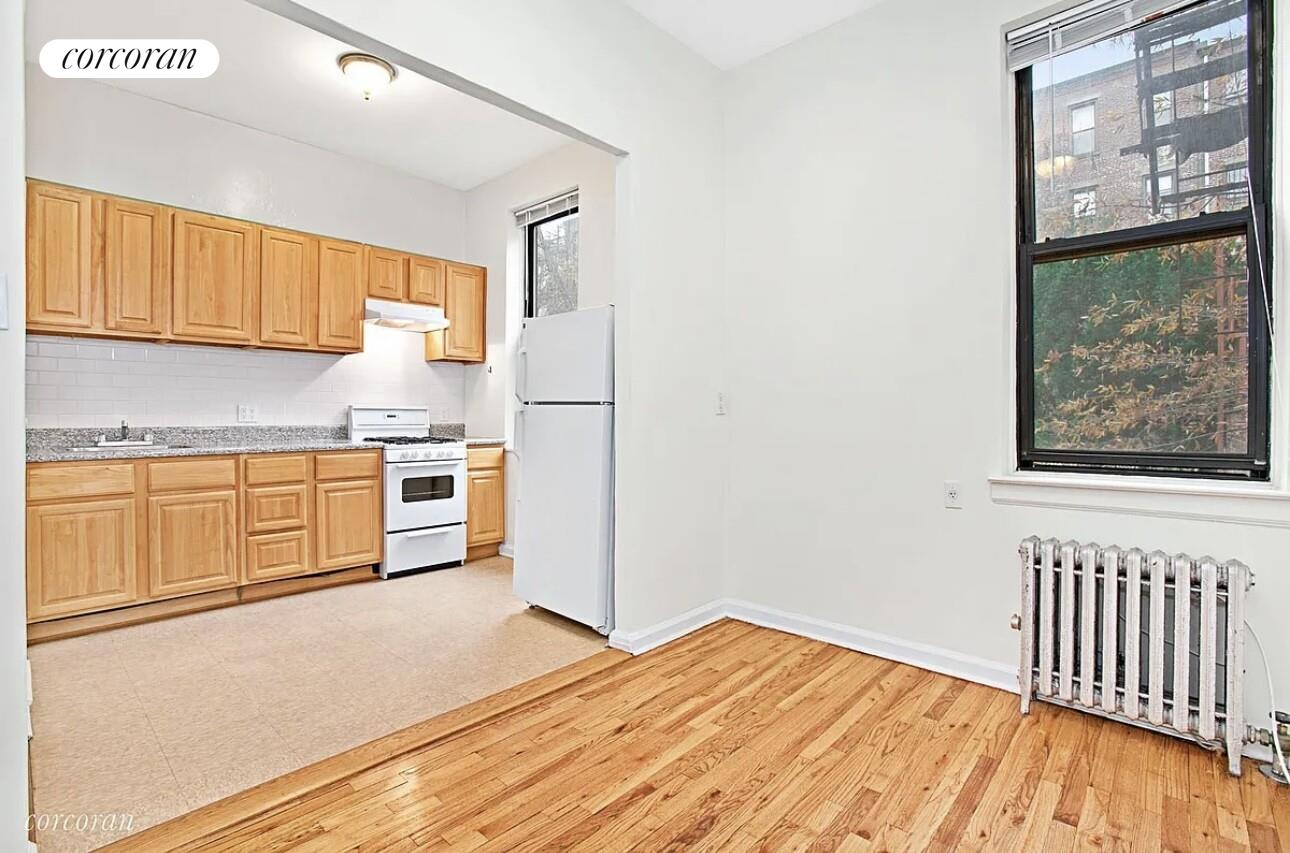 #3 photo, 12 STERLING Place, Park Slope , NY 11217