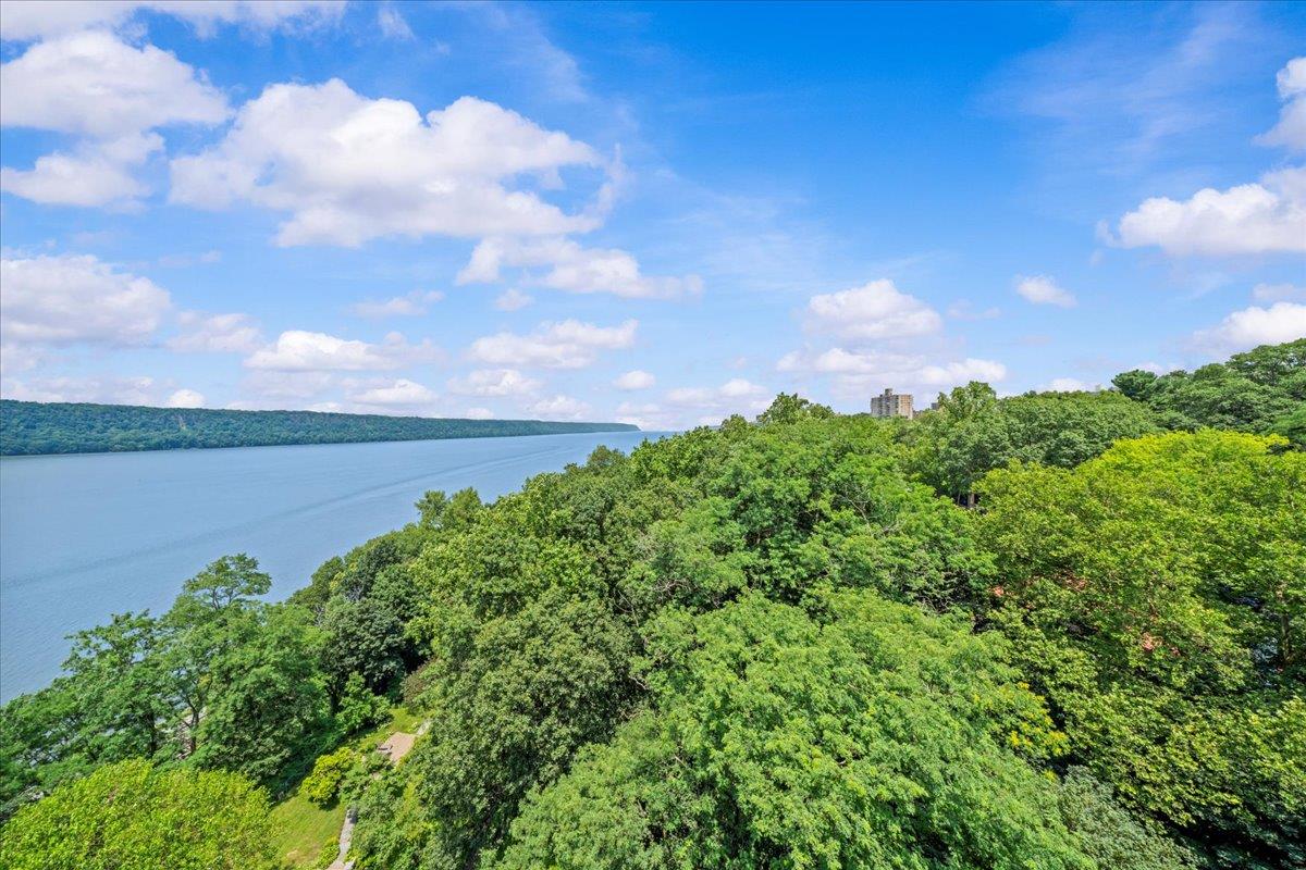 #15 photo, 2727 PALISADE Avenue, ブロンクス区 Spuyten Duyvil , NY 10463