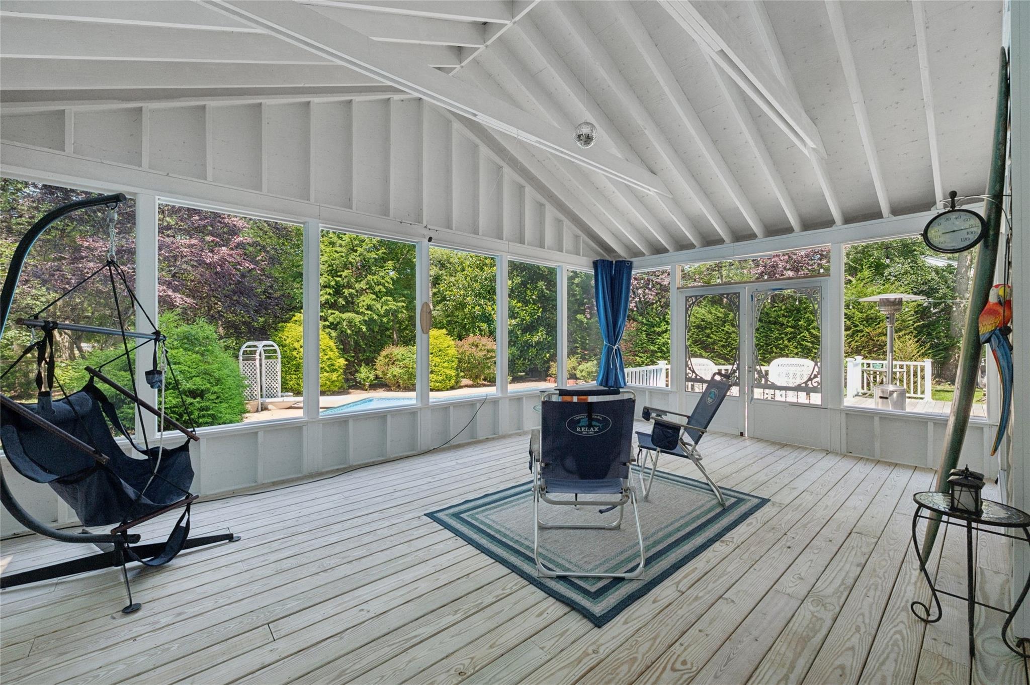 #10 photo, 21 Windwood Court, 東長島 汉普顿 Westhampton , NY 11977