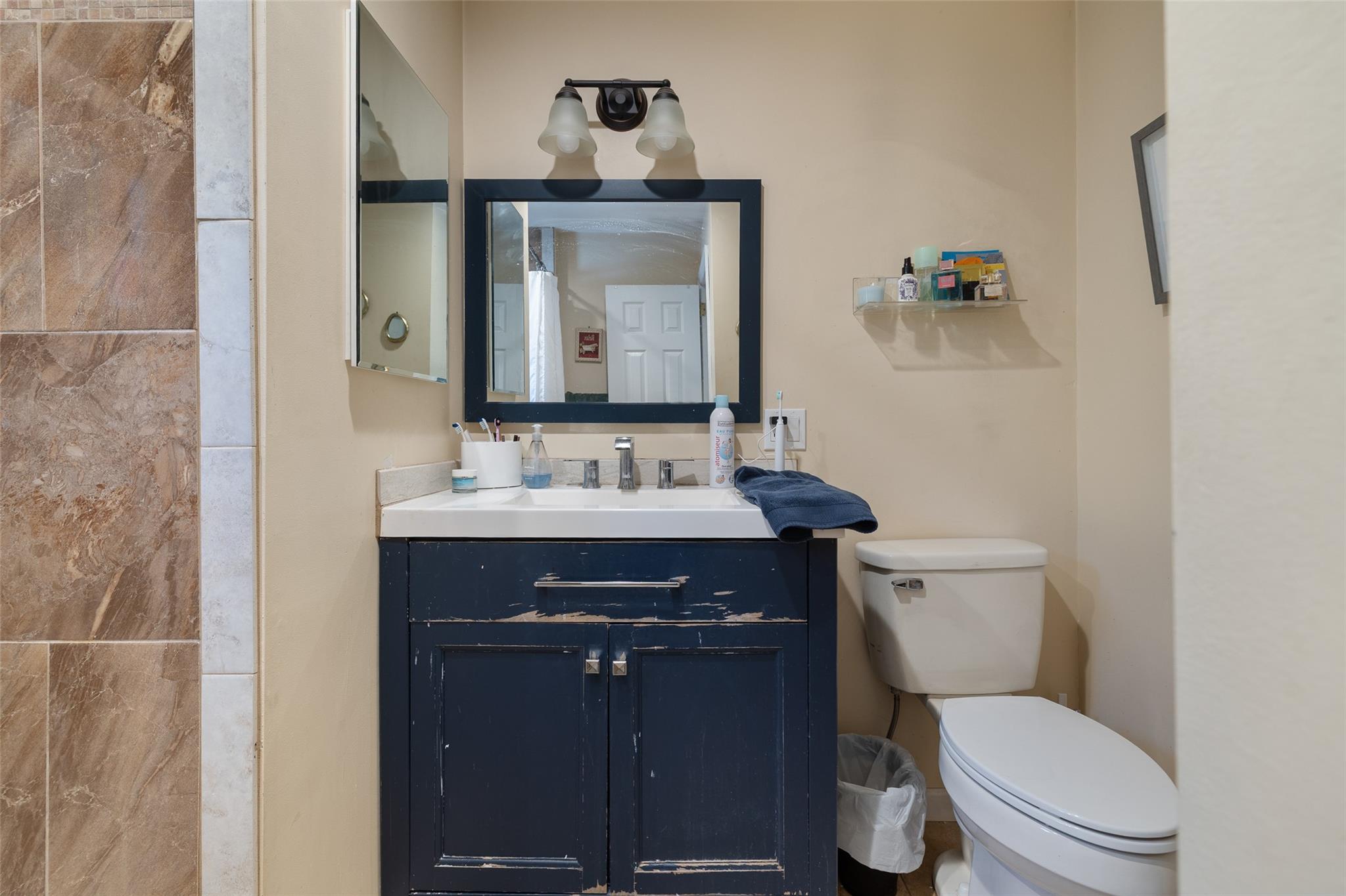 #11 photo, 175 S Dunton Avenue, サフォーク郡 East Patchogue , NY 11772