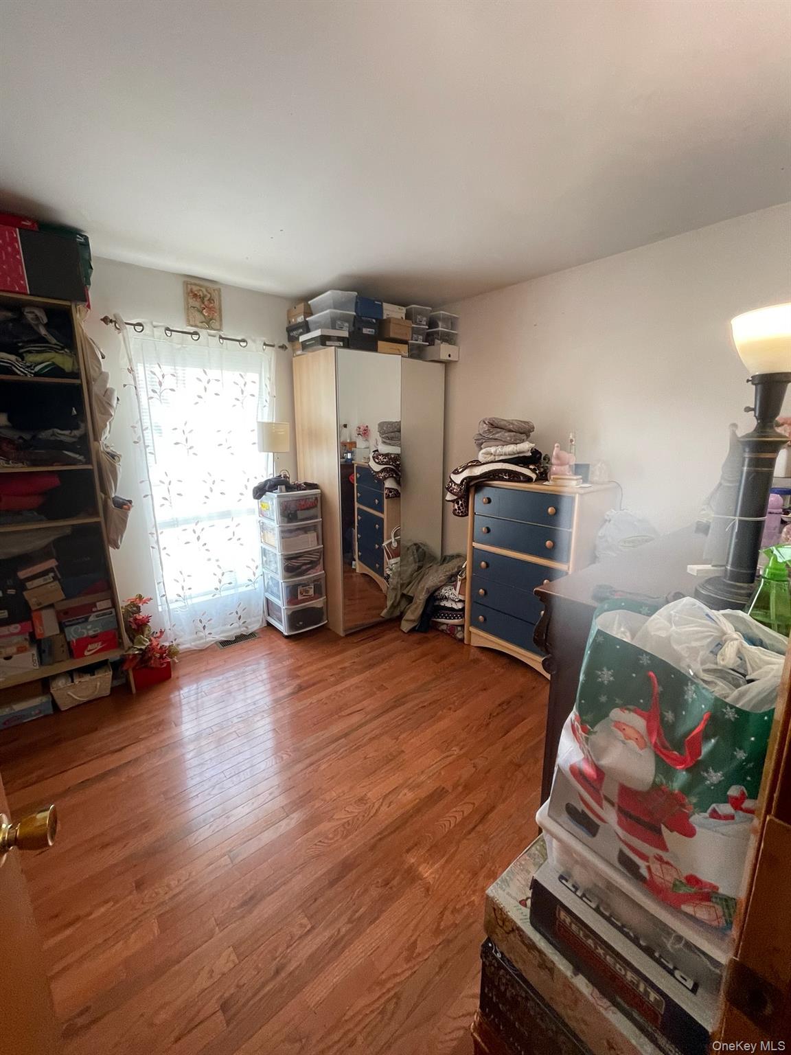 #14 photo, 4 Golden Gate Lane, サフォーク郡 Shirley , NY 11967