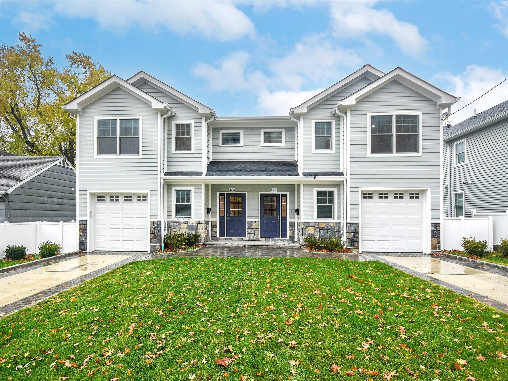 #1 photo, 13 Dunes Lane, Port Washington , NY 11050