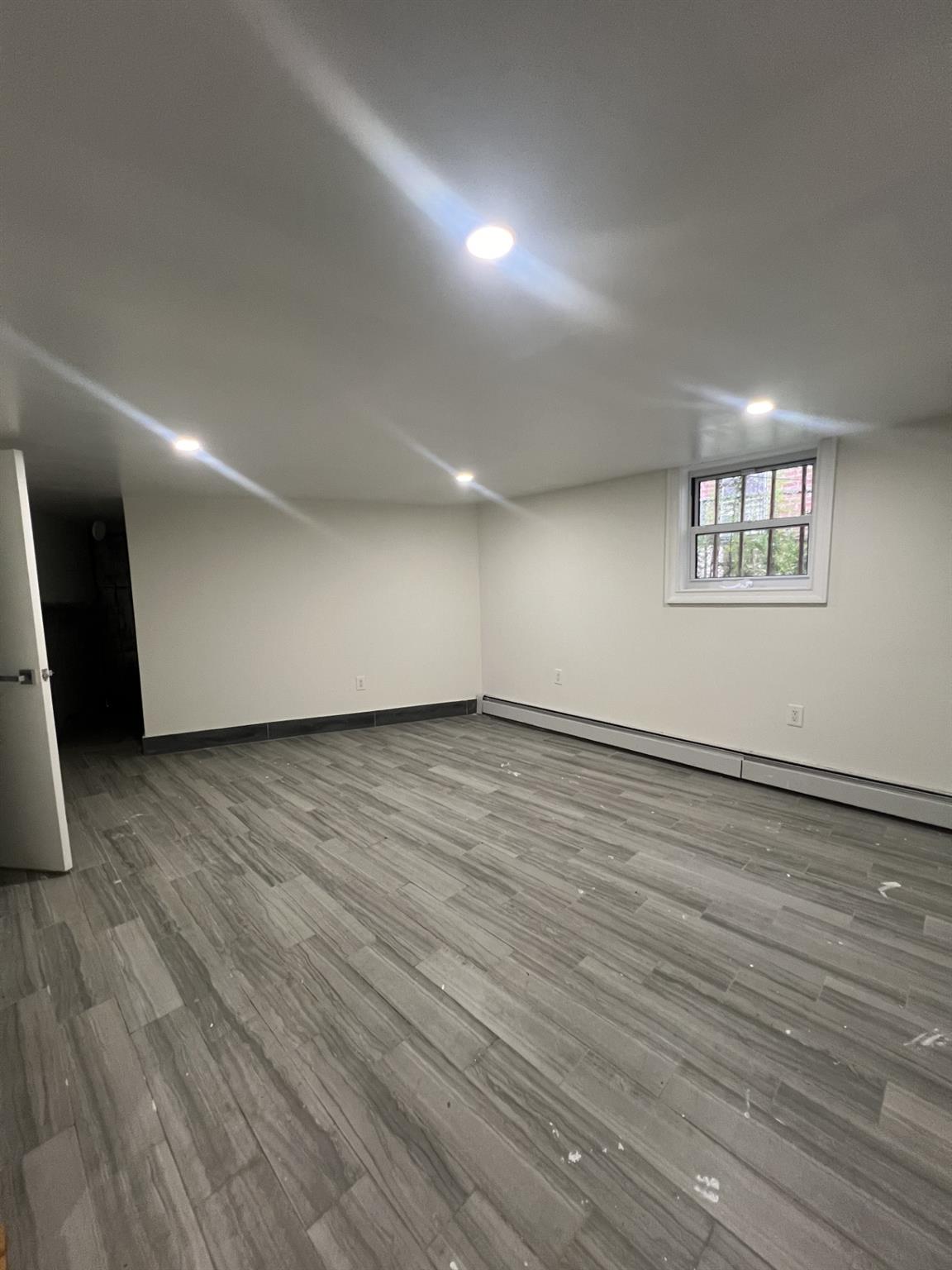 #15 photo, 4415 72nd Street, クイーンズ区 Woodside , NY 11377