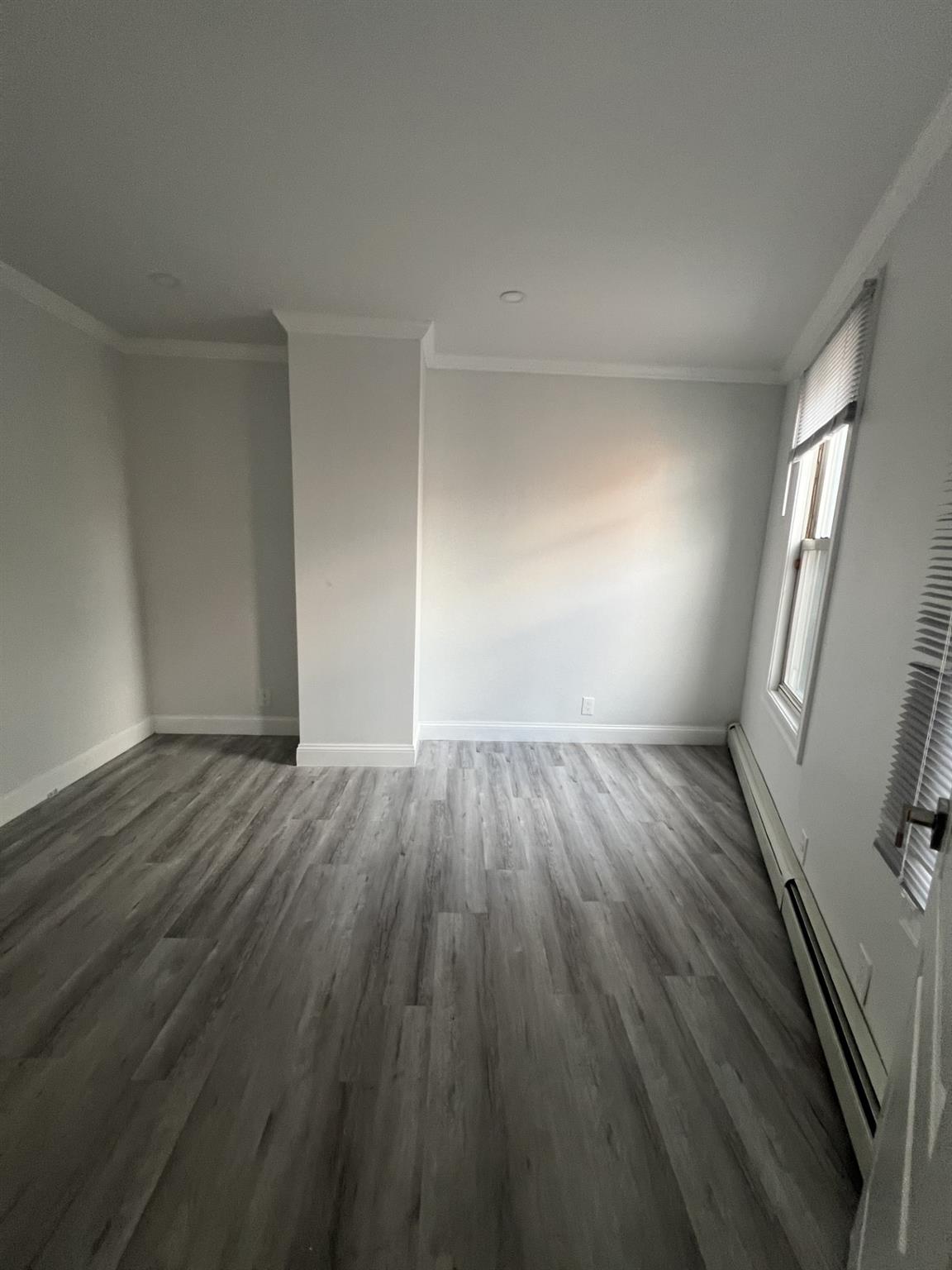 #4 photo, 4415 72nd Street, クイーンズ区 Woodside , NY 11377