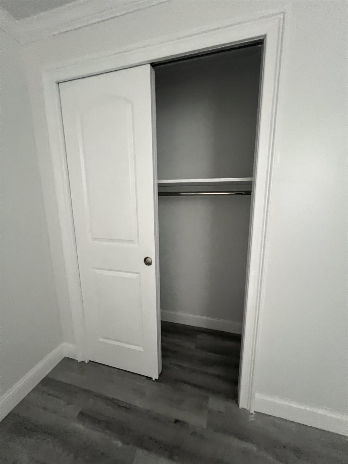 #8 photo, 4415 72nd Street, クイーンズ区 Woodside , NY 11377