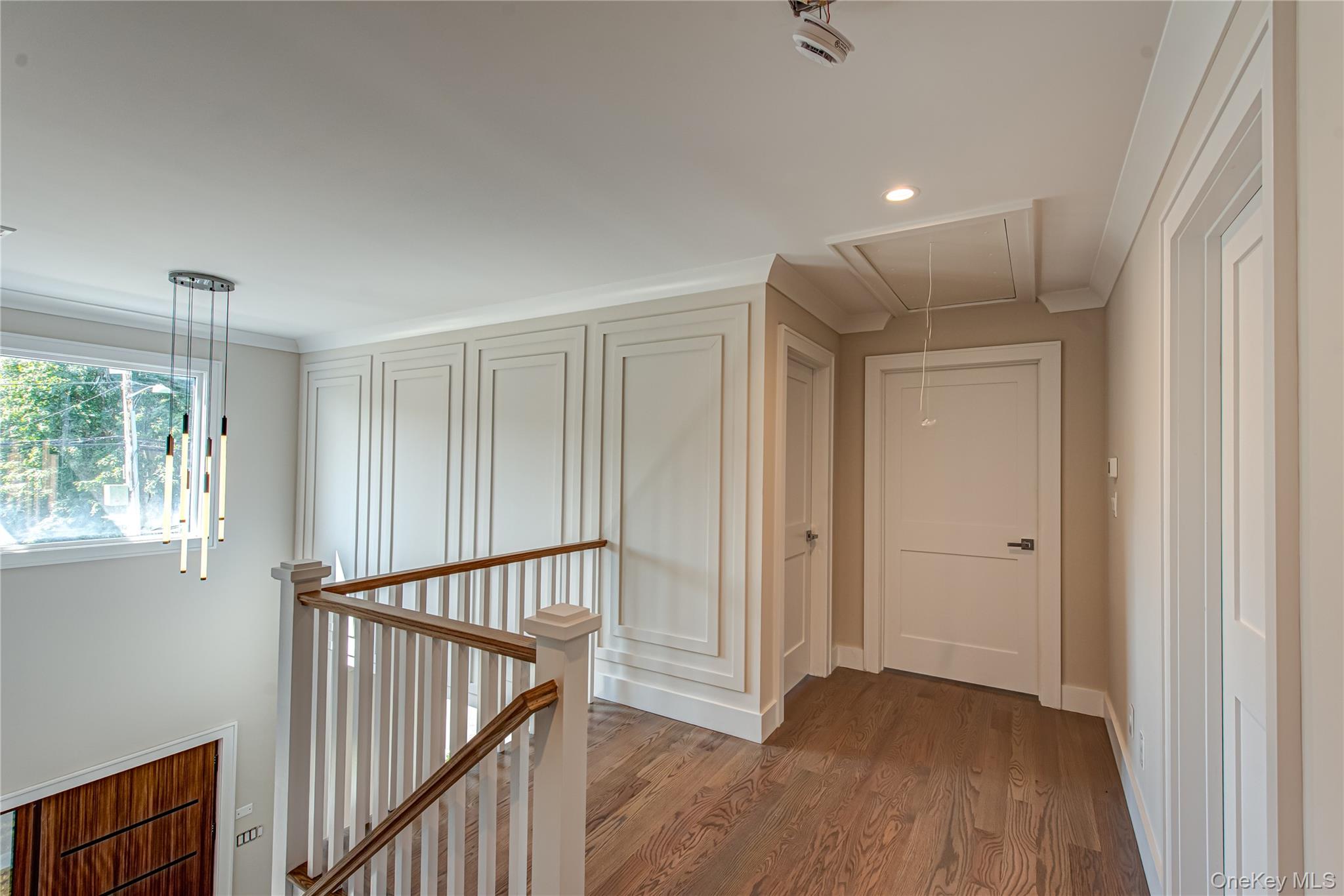 #15 photo, 9 E Madison Street, 东长岛 东艾斯利普 East Islip , NY 11730