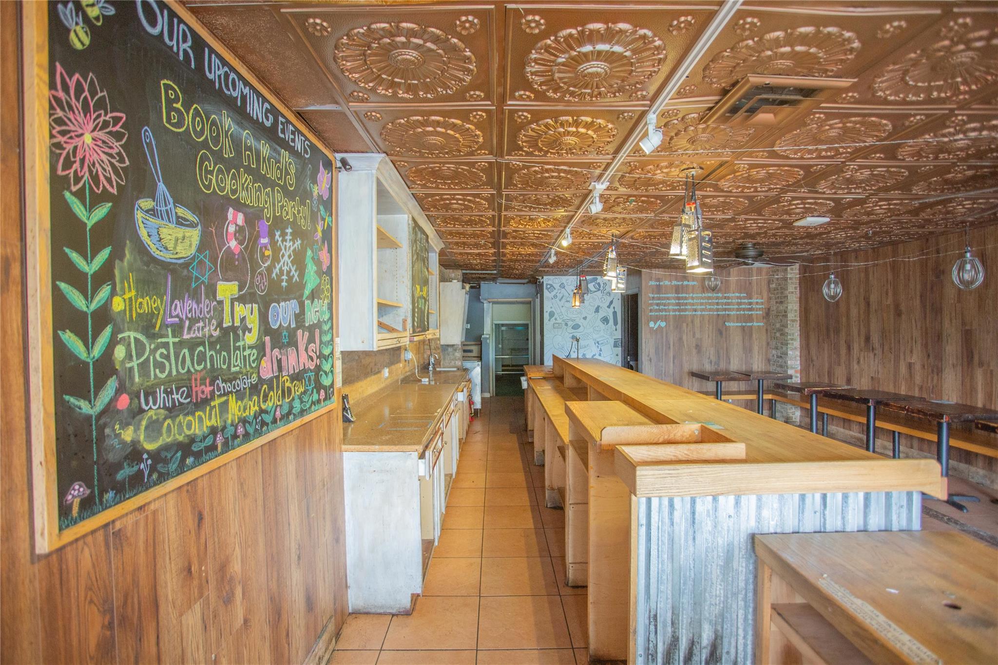 #5 photo, 486 Sunrise Highway, ナッソー郡 Rockville Centre , NY 11570