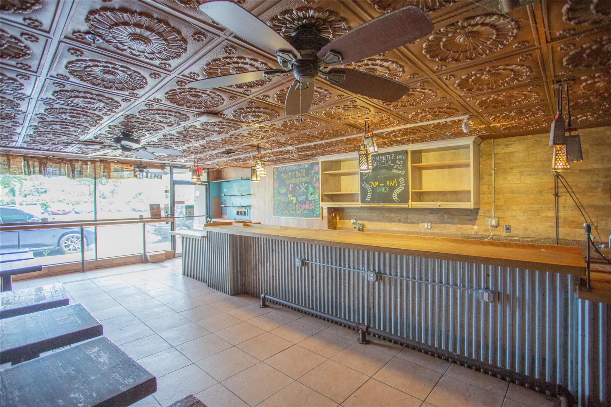 #9 photo, 486 Sunrise Highway, ナッソー郡 Rockville Centre , NY 11570