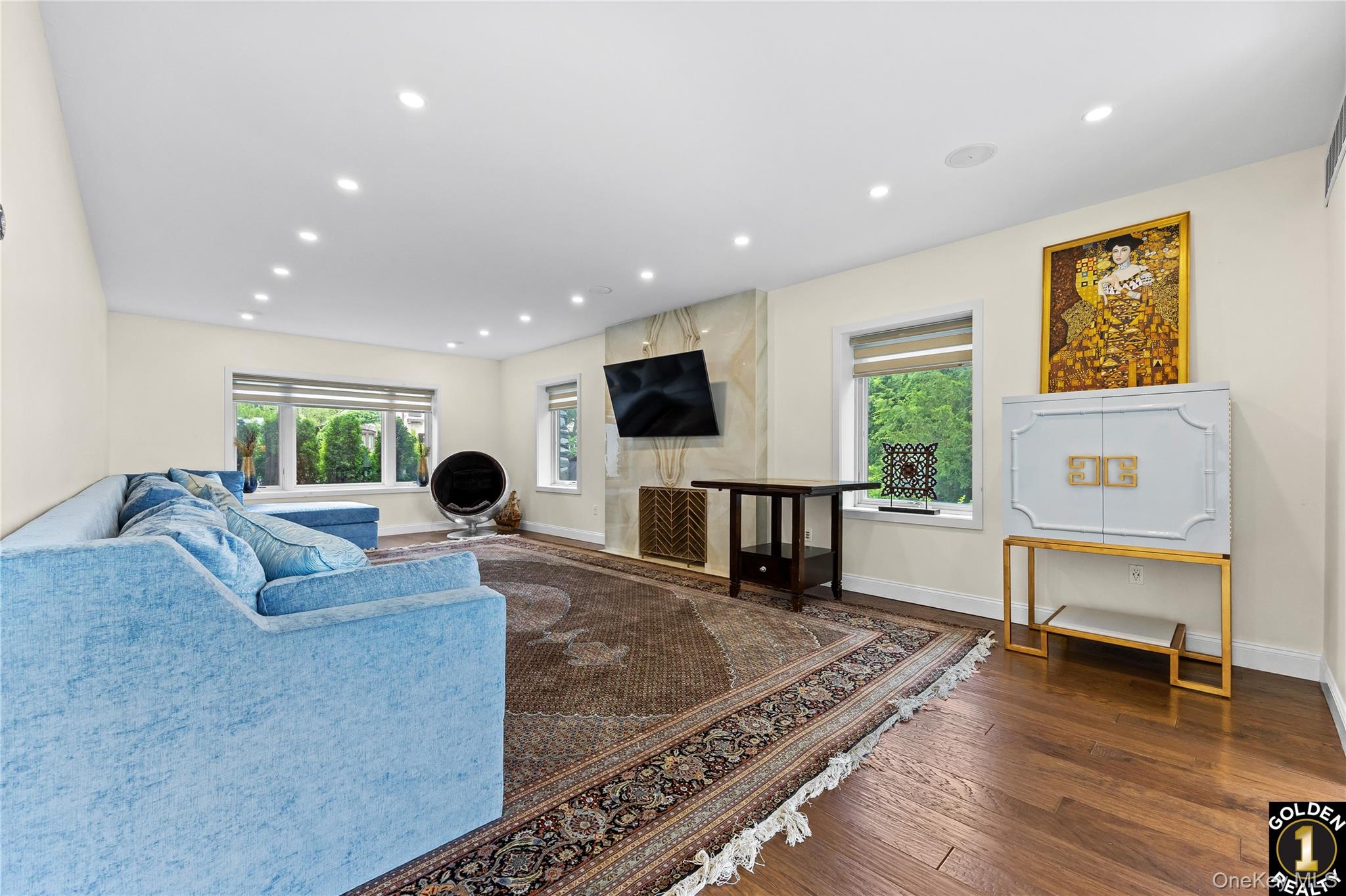 #9 photo, 115-18 Mayfair Road, クイーンズ区 Kew Gardens , NY 11418