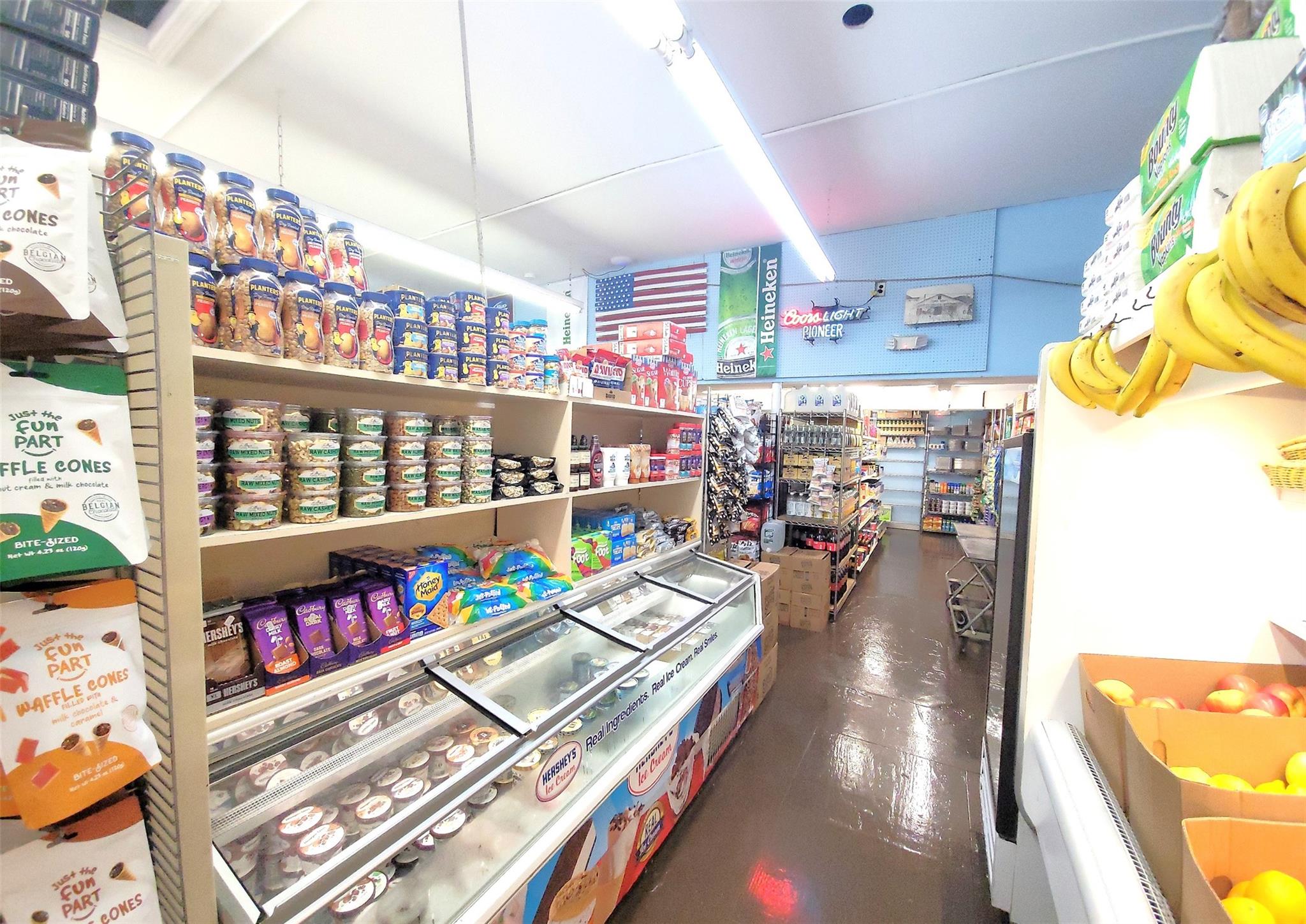 #6 photo, 21 Broadway, サフォーク郡 Bay Shore , NY 11706