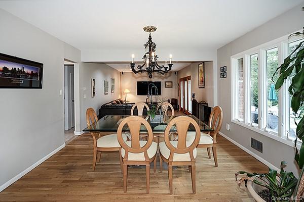 #11 photo, 17 Harvard Drive, ナッソー郡 Woodbury , NY 11797