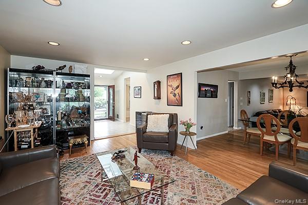 #12 photo, 17 Harvard Drive, ナッソー郡 Woodbury , NY 11797