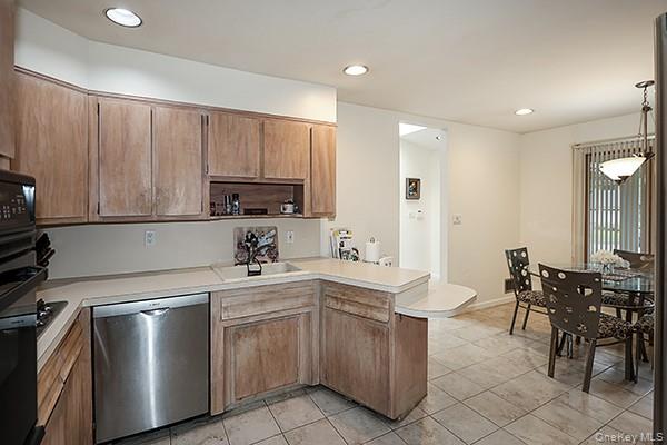 #19 photo, 17 Harvard Drive, ナッソー郡 Woodbury , NY 11797