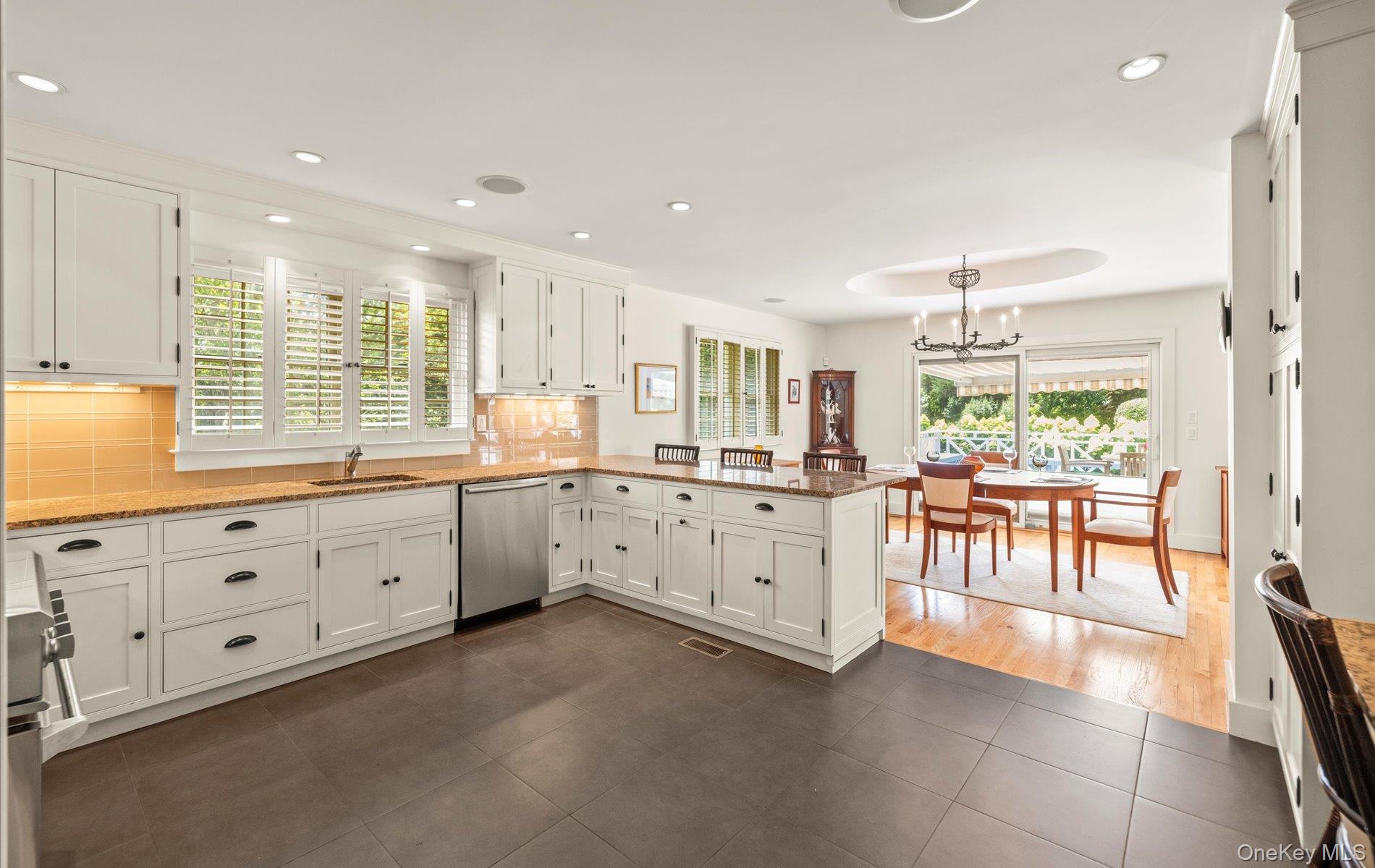 #16 photo, 32 Cobblefield Lane, 東長島 汉普顿 Southampton , NY 11968