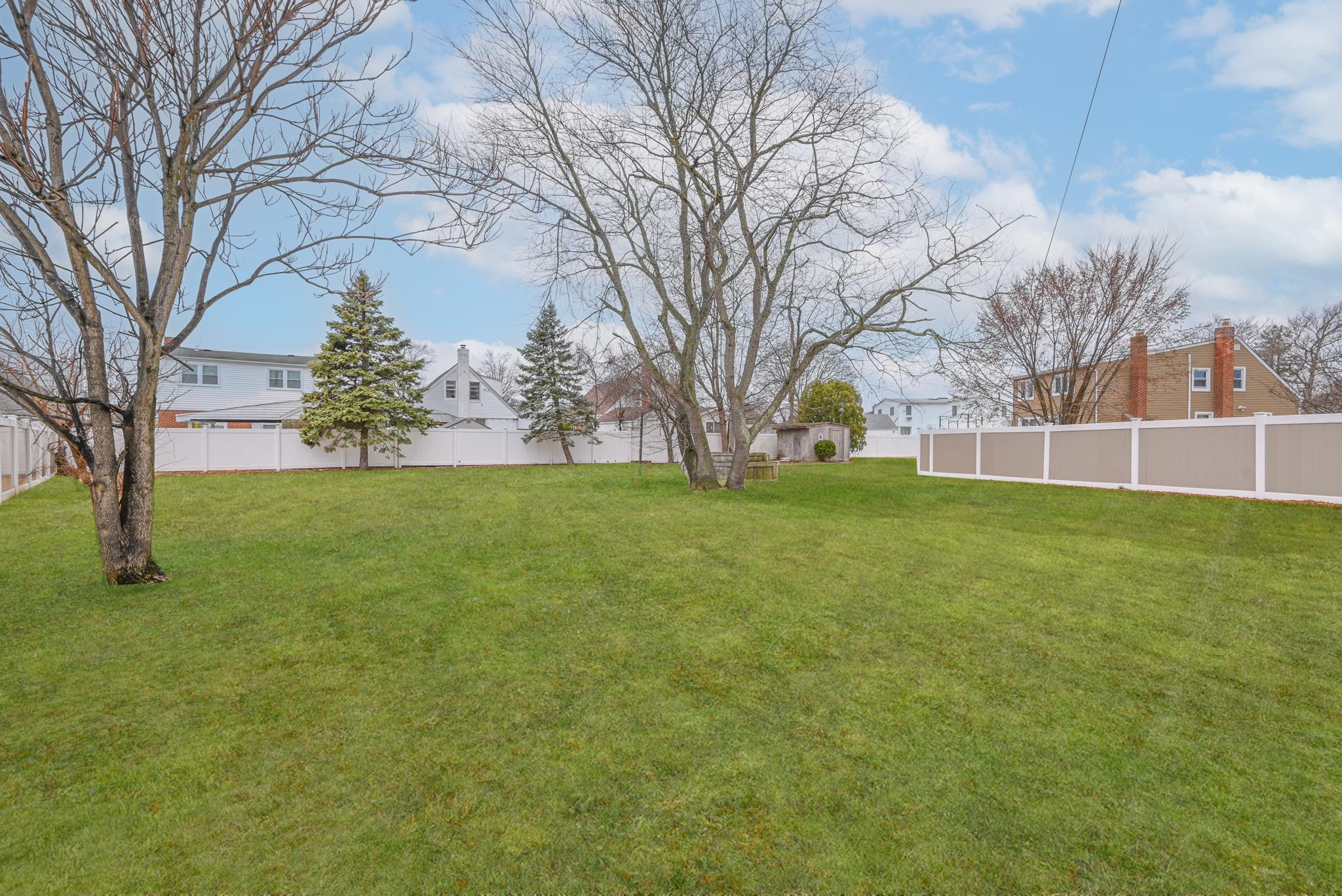 #18 photo, 100 Morris Parkway, ナッソー郡 Valley Stream , NY 11580