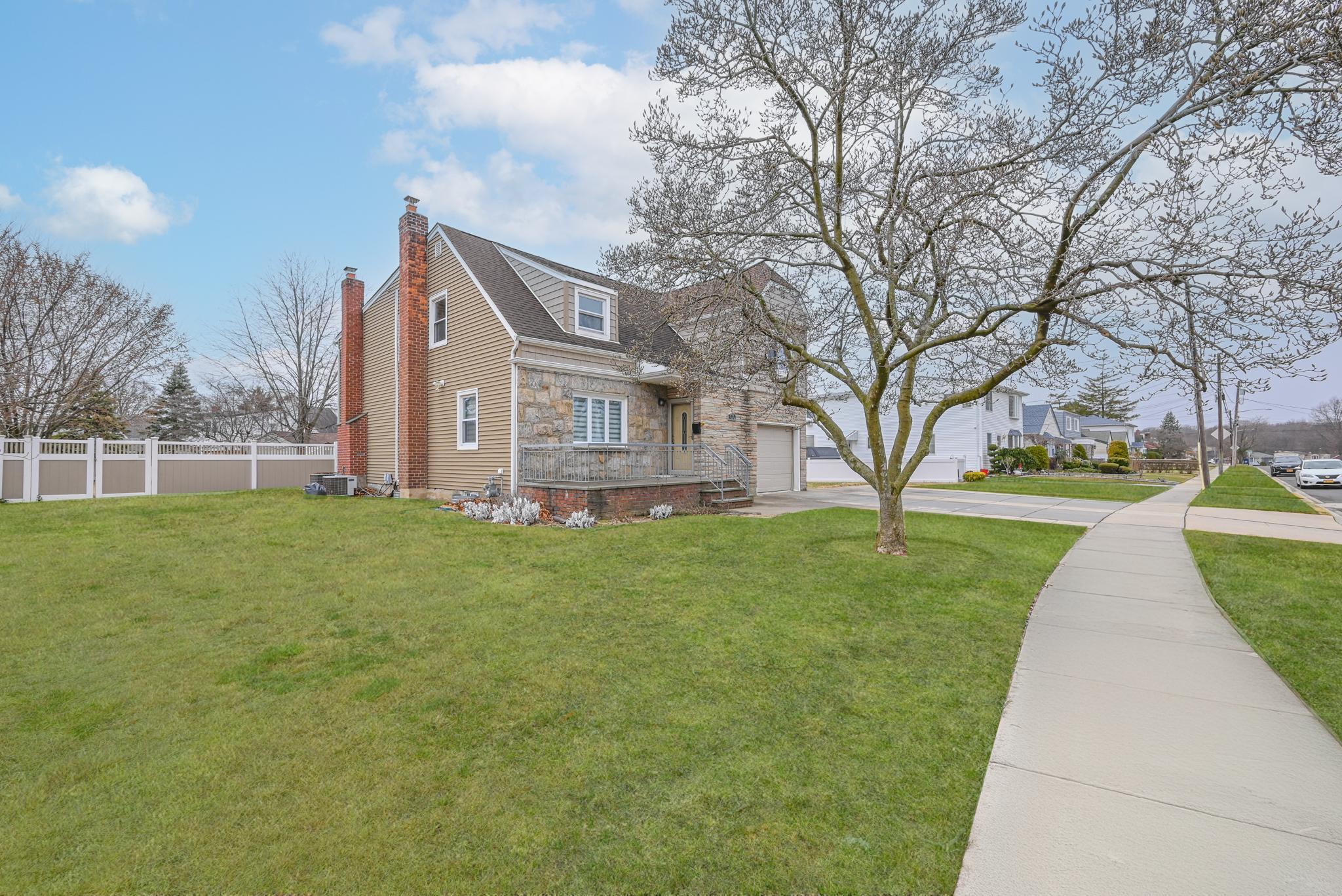 #3 photo, 100 Morris Parkway, ナッソー郡 Valley Stream , NY 11580