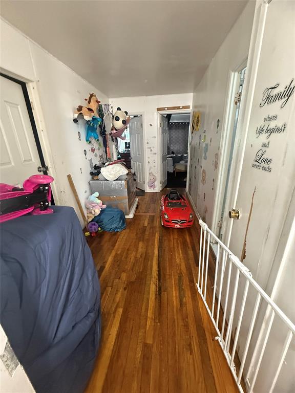 #4 photo, 40-06 95 Street, クイーンズ区 Elmhurst , NY 11373