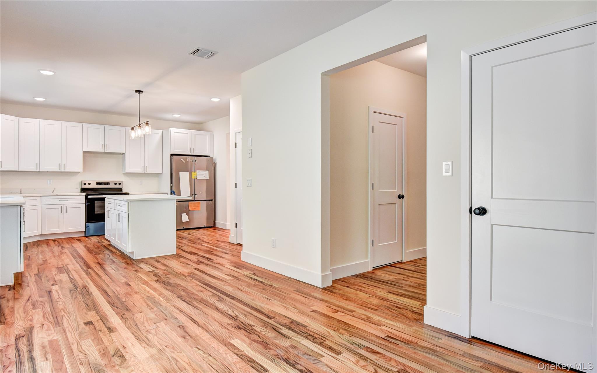 #18 photo, 17 Black Gum Court, 紐約州 Newburgh , NY 12550