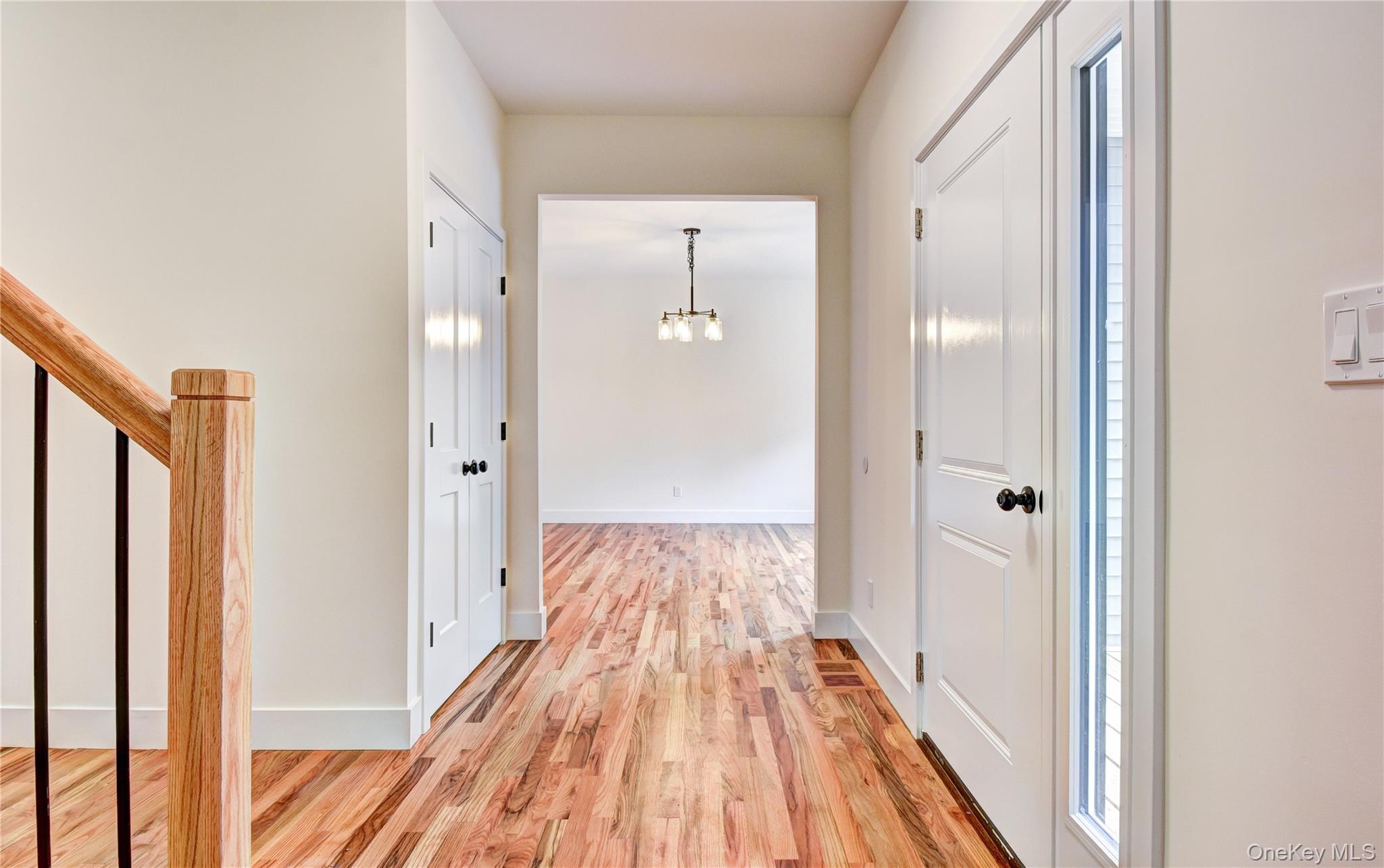 #8 photo, 17 Black Gum Court, 紐約州 Newburgh , NY 12550