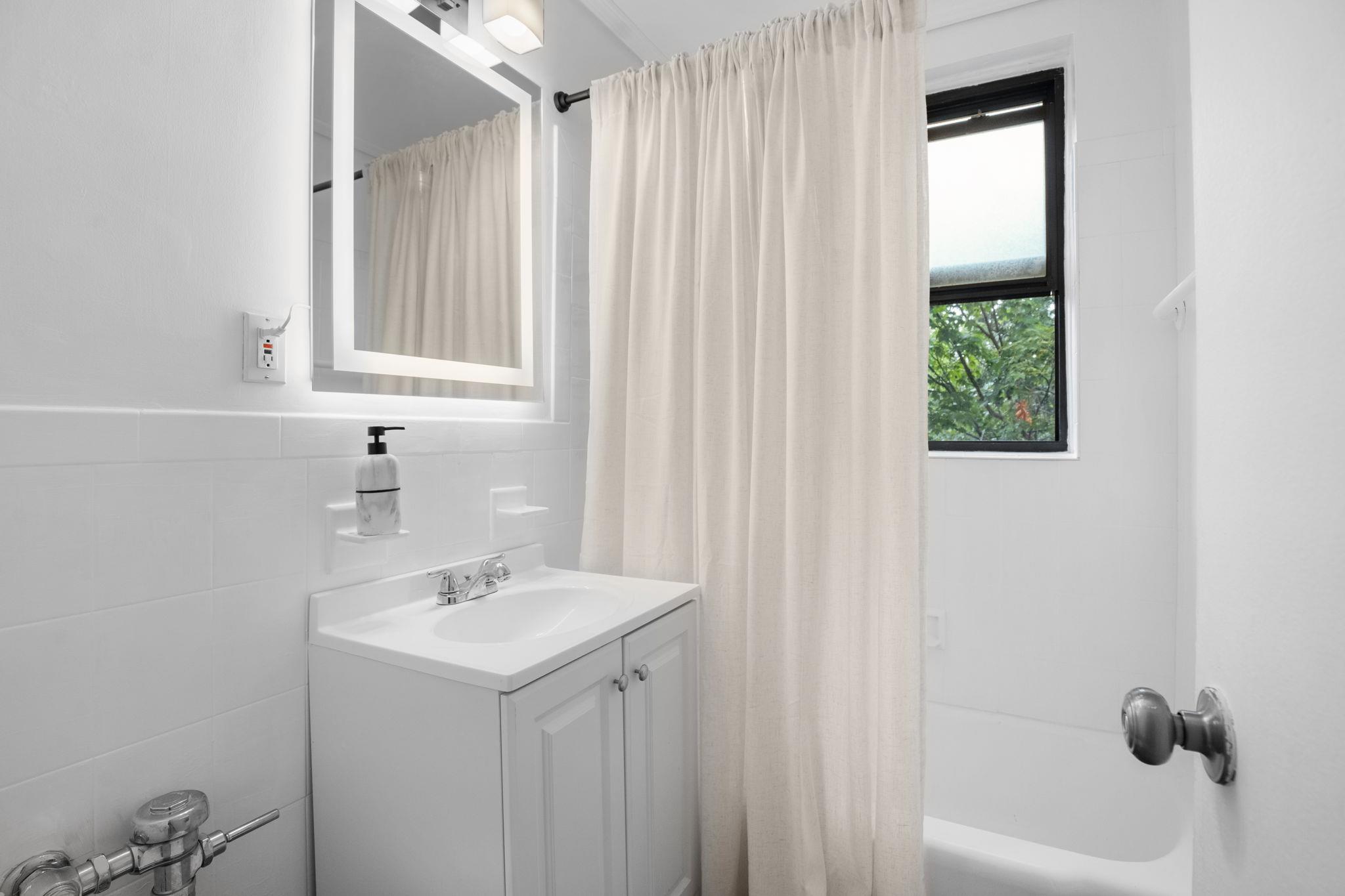 #11 photo, 117 S Highland Avenue, 紐約州 Ossining , NY 10562