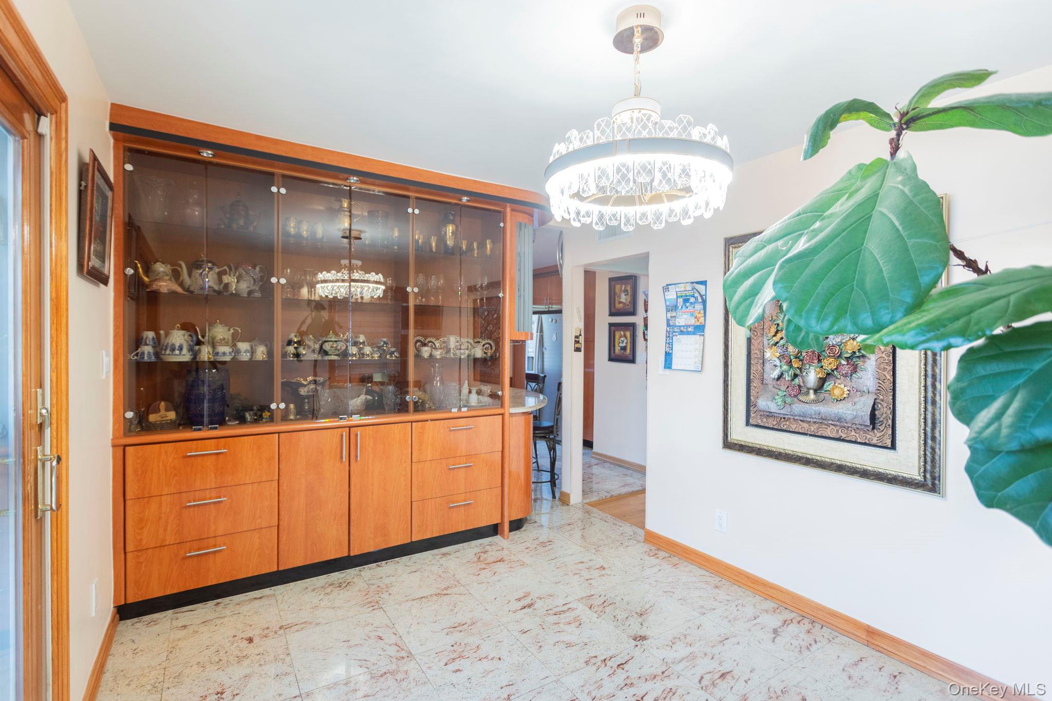 #10 photo, 183-19 69th Avenue, クイーンズ区 Fresh Meadows , NY 11366