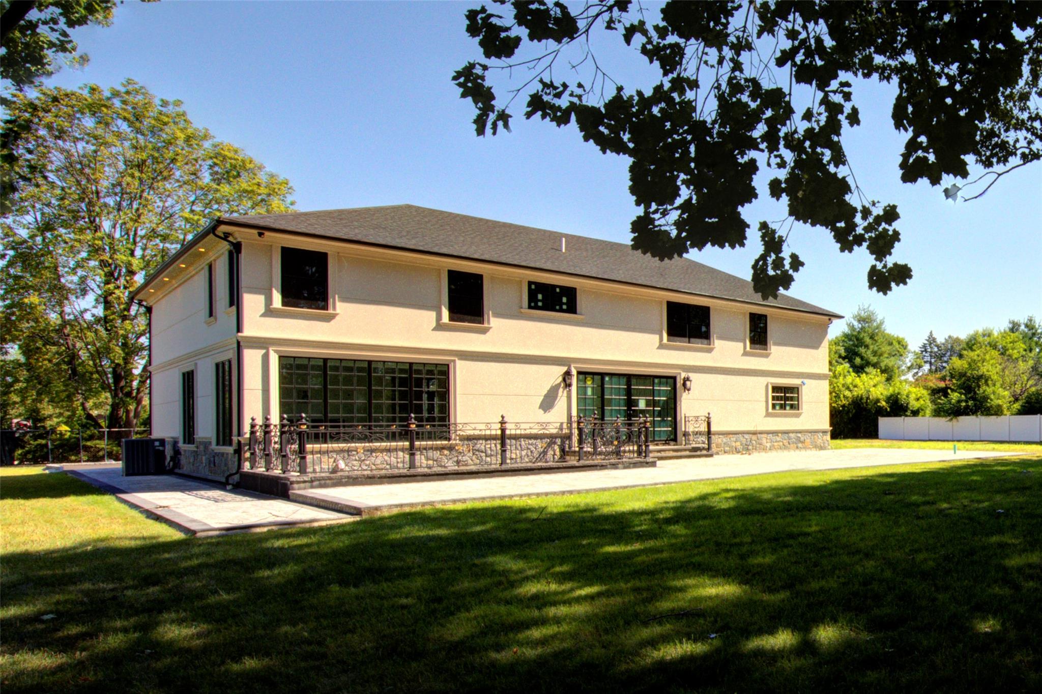 #4 photo, 51 Walter Avenue, ナッソー郡 Hicksville , NY 11801