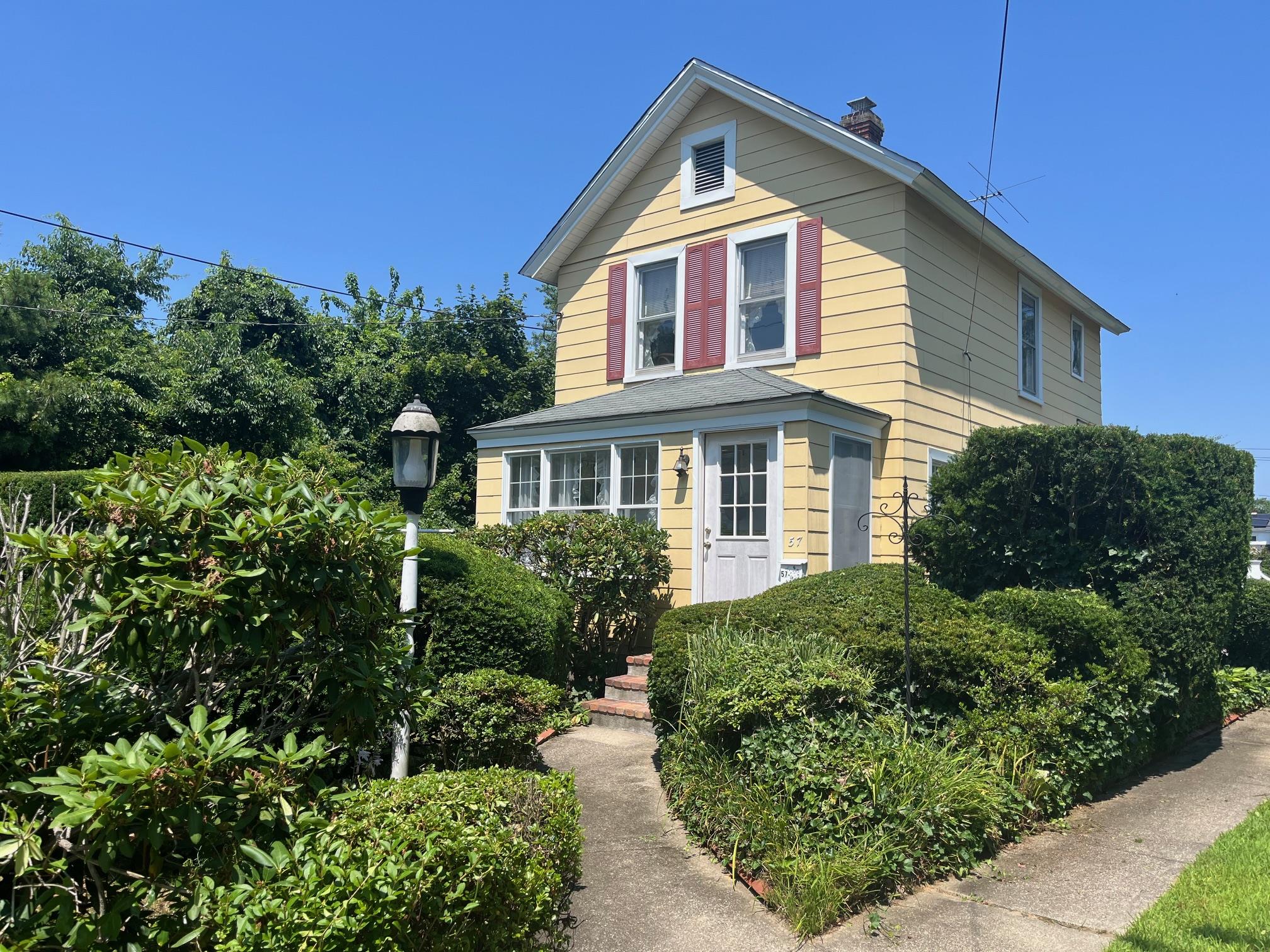 #1 photo, 57 Jefferson Street, East Islip , NY 11730