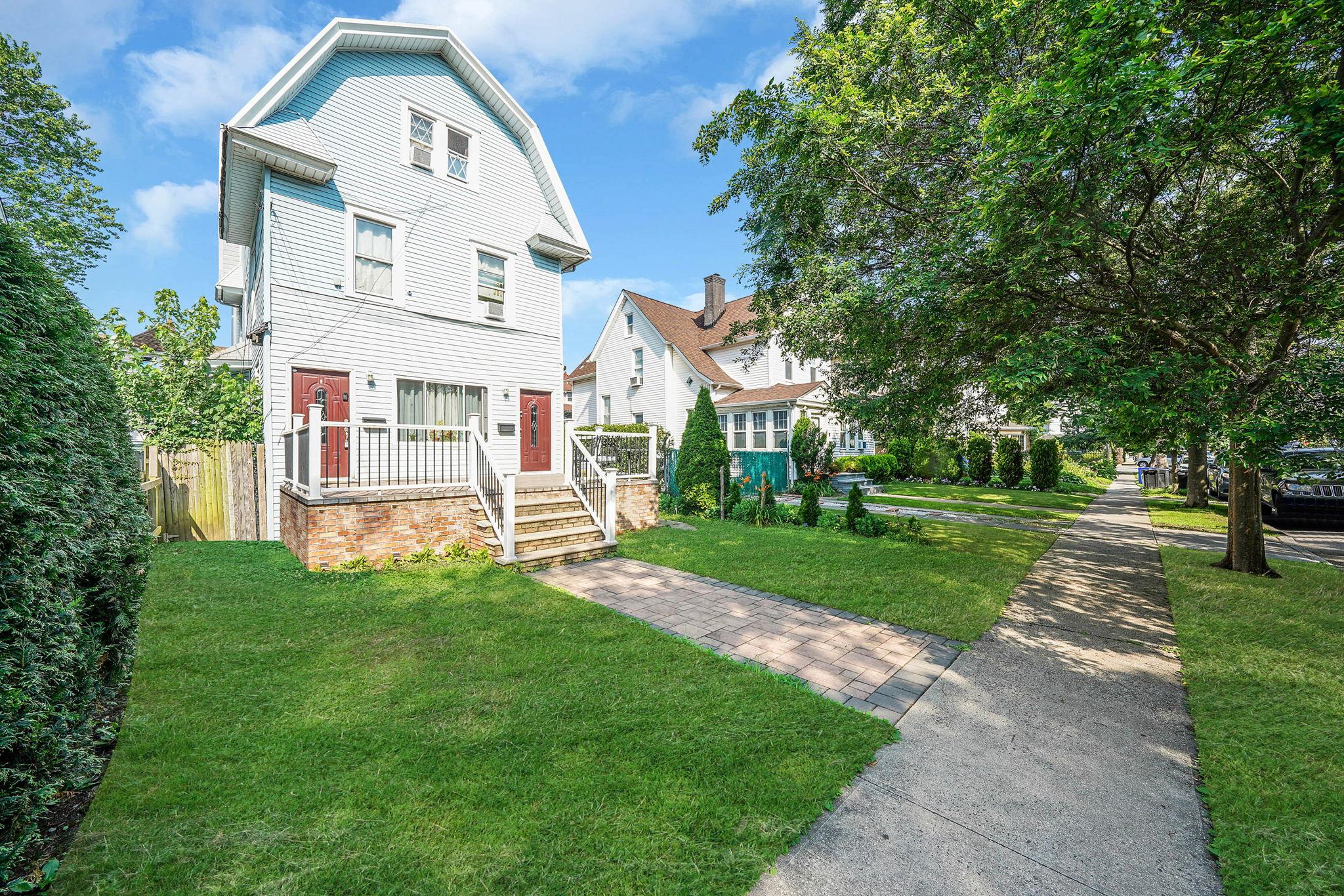 #2 photo, 8536 112th Street, クイーンズ区 Richmond Hill , NY 11418