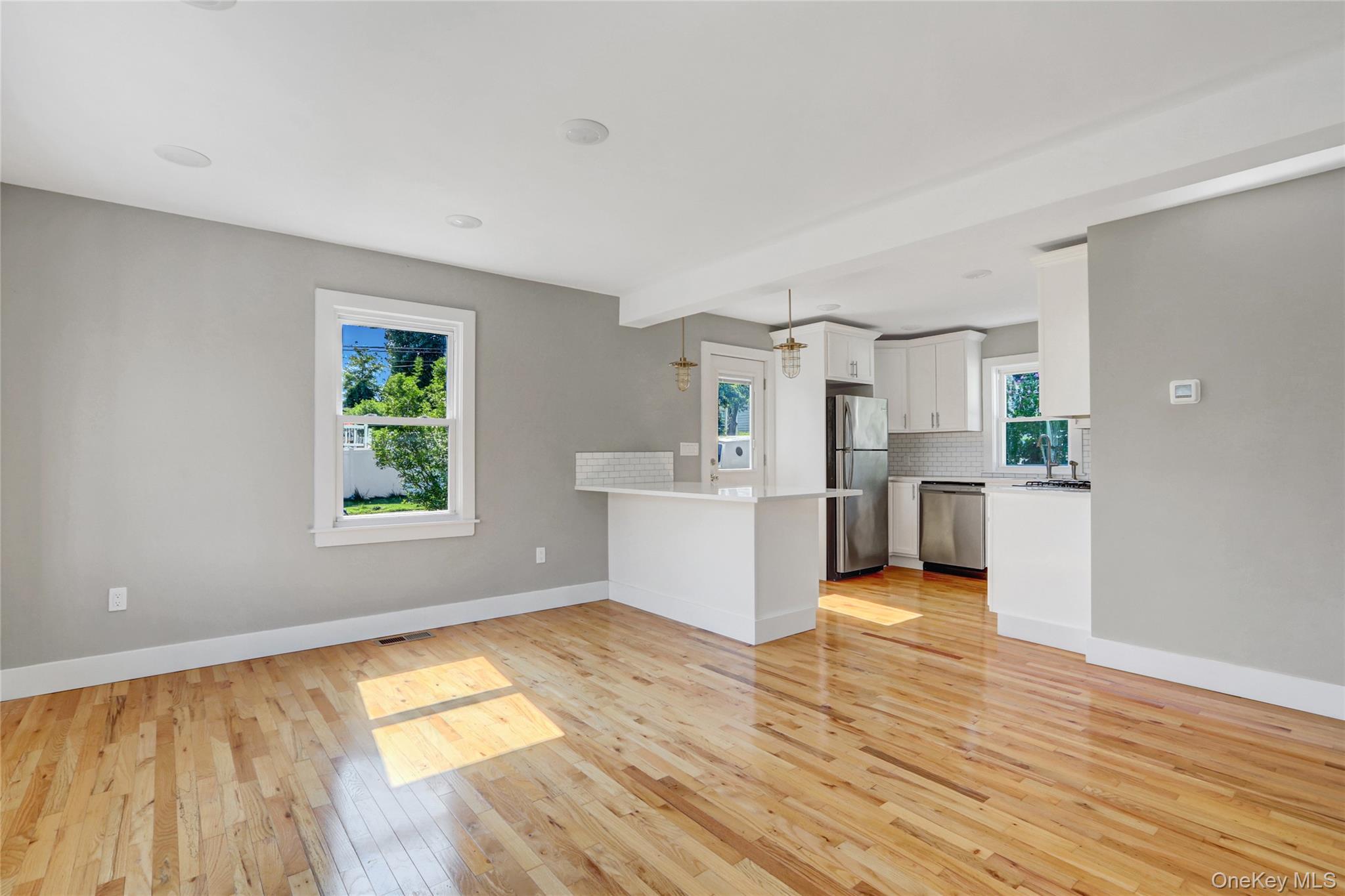 #3 photo, 74 Delaware Road, Yonkers , NY 10710