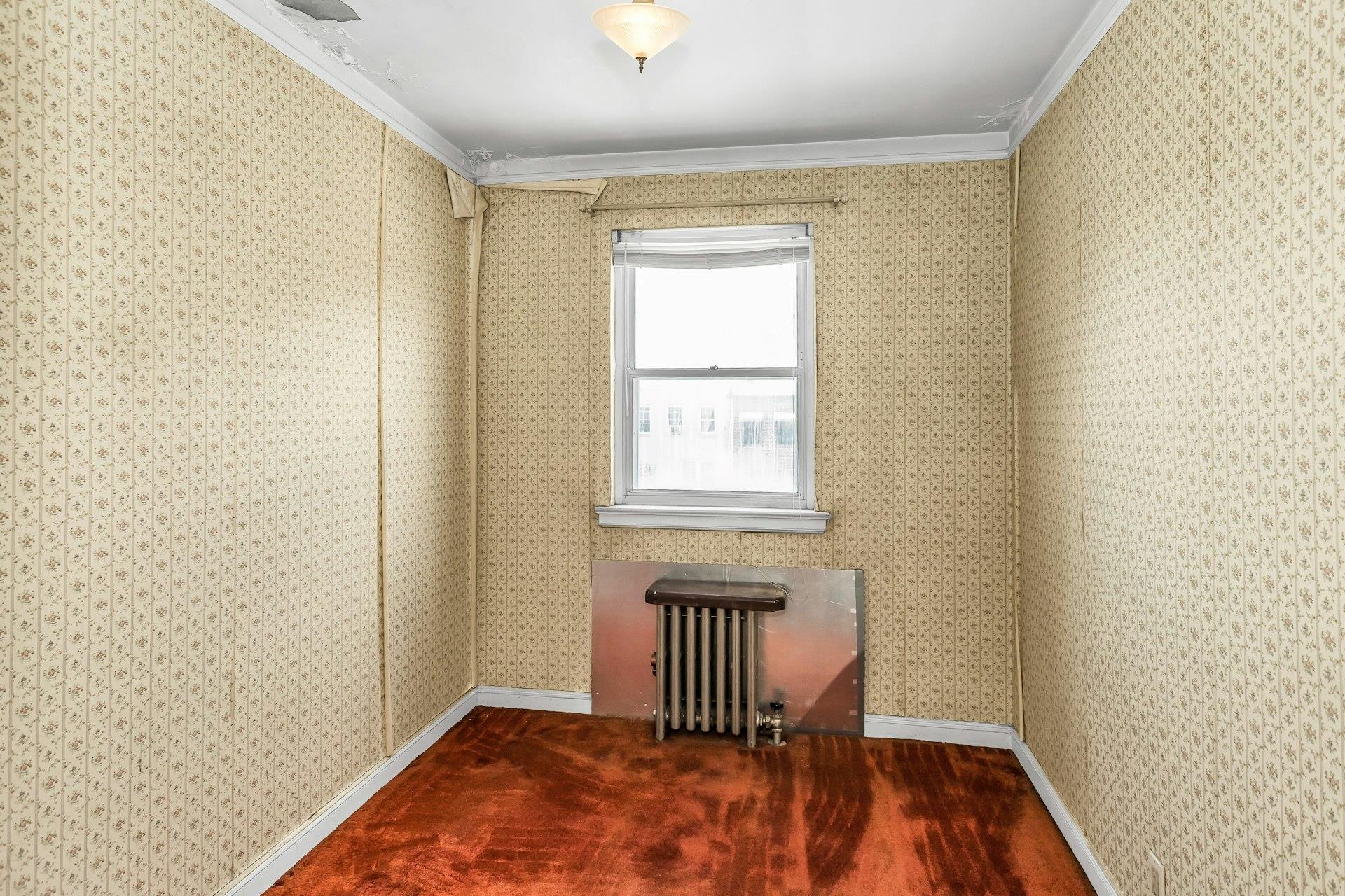 #13 photo, 32-50 77th Street, クイーンズ区 Jackson Heights , NY 11370