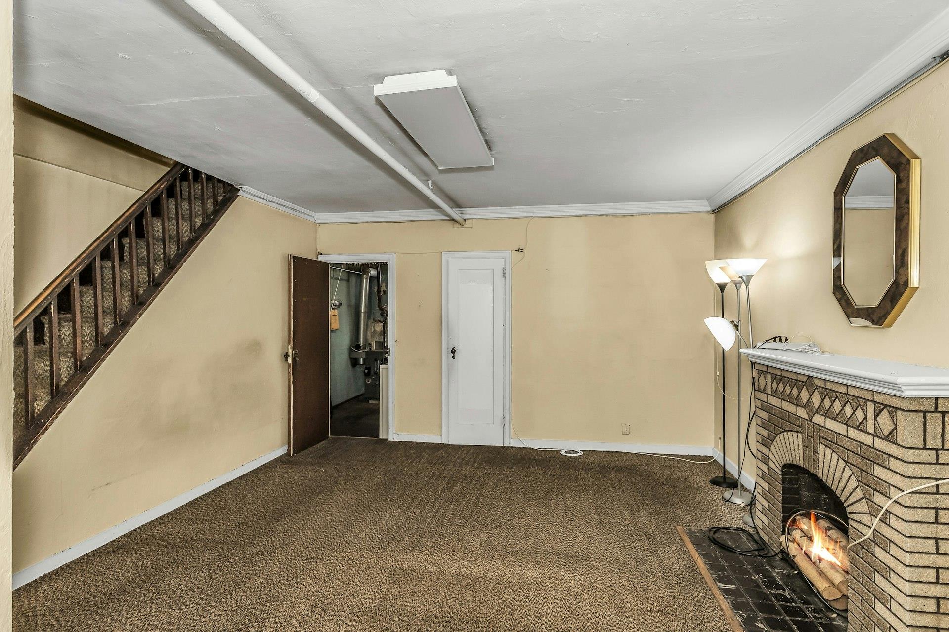 #18 photo, 32-50 77th Street, クイーンズ区 Jackson Heights , NY 11370