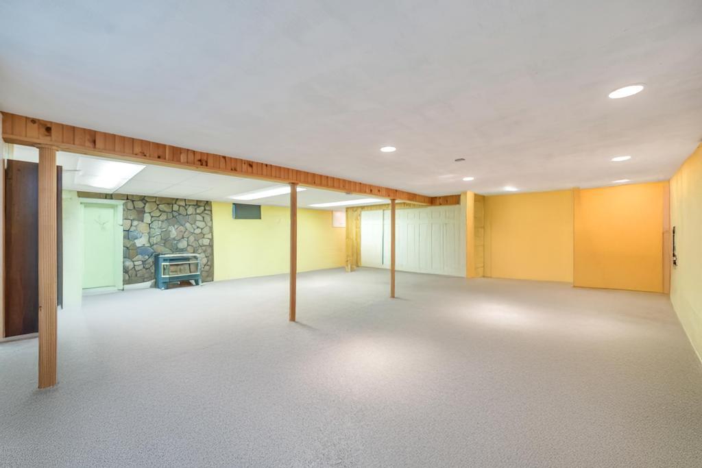 #17 photo, 64 Rockaway Street, Islip Terrace , NY 11752