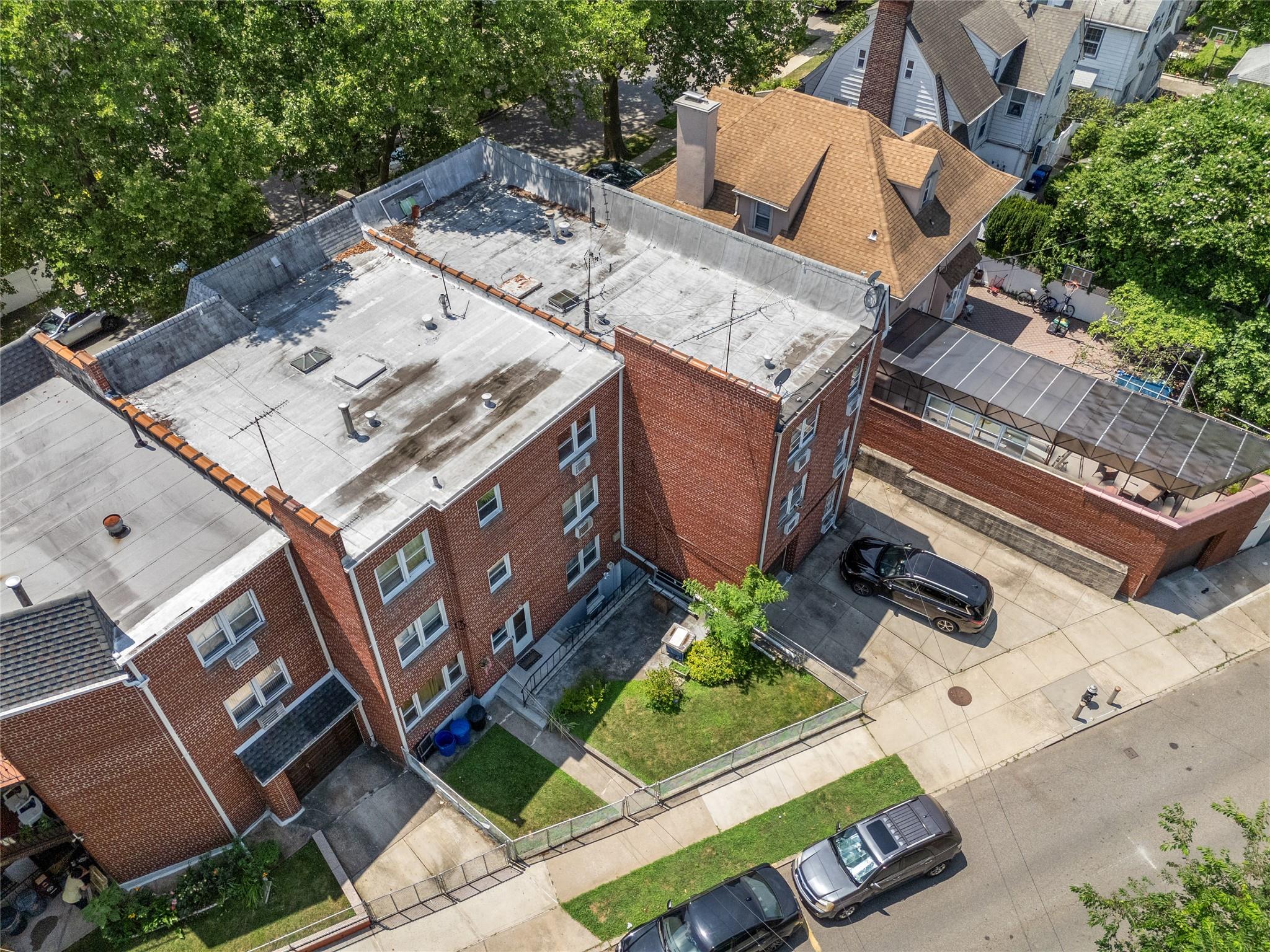 #10 photo, 85-45 Abingdon Road, クイーンズ区 Kew Gardens , NY 11415