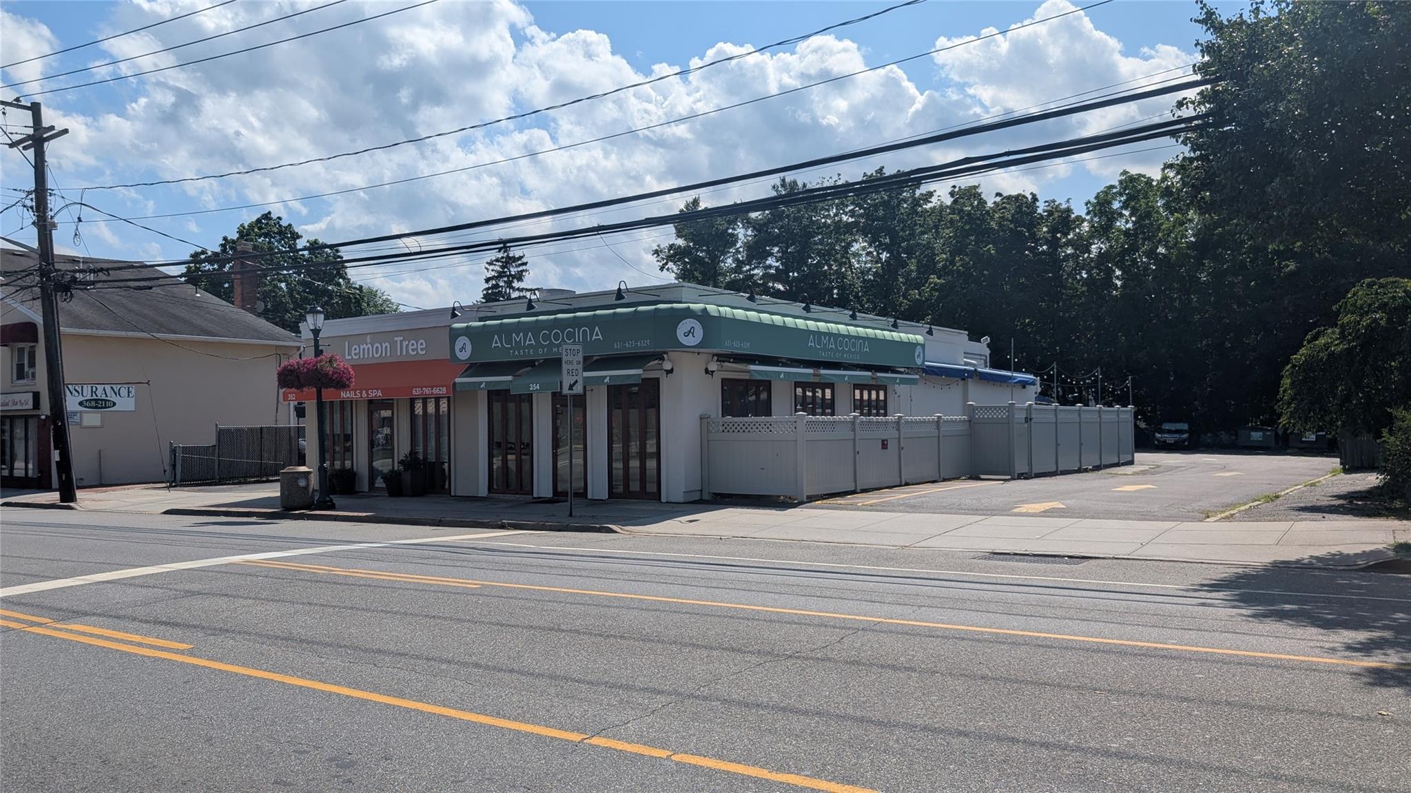 #2 photo, 352-354 Larkfield Road, サフォーク郡 East Northport , NY 11731