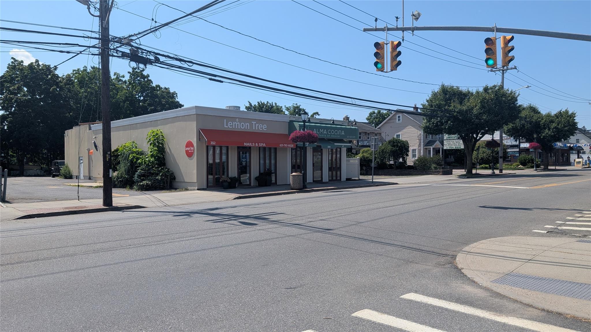 #3 photo, 352-354 Larkfield Road, サフォーク郡 East Northport , NY 11731